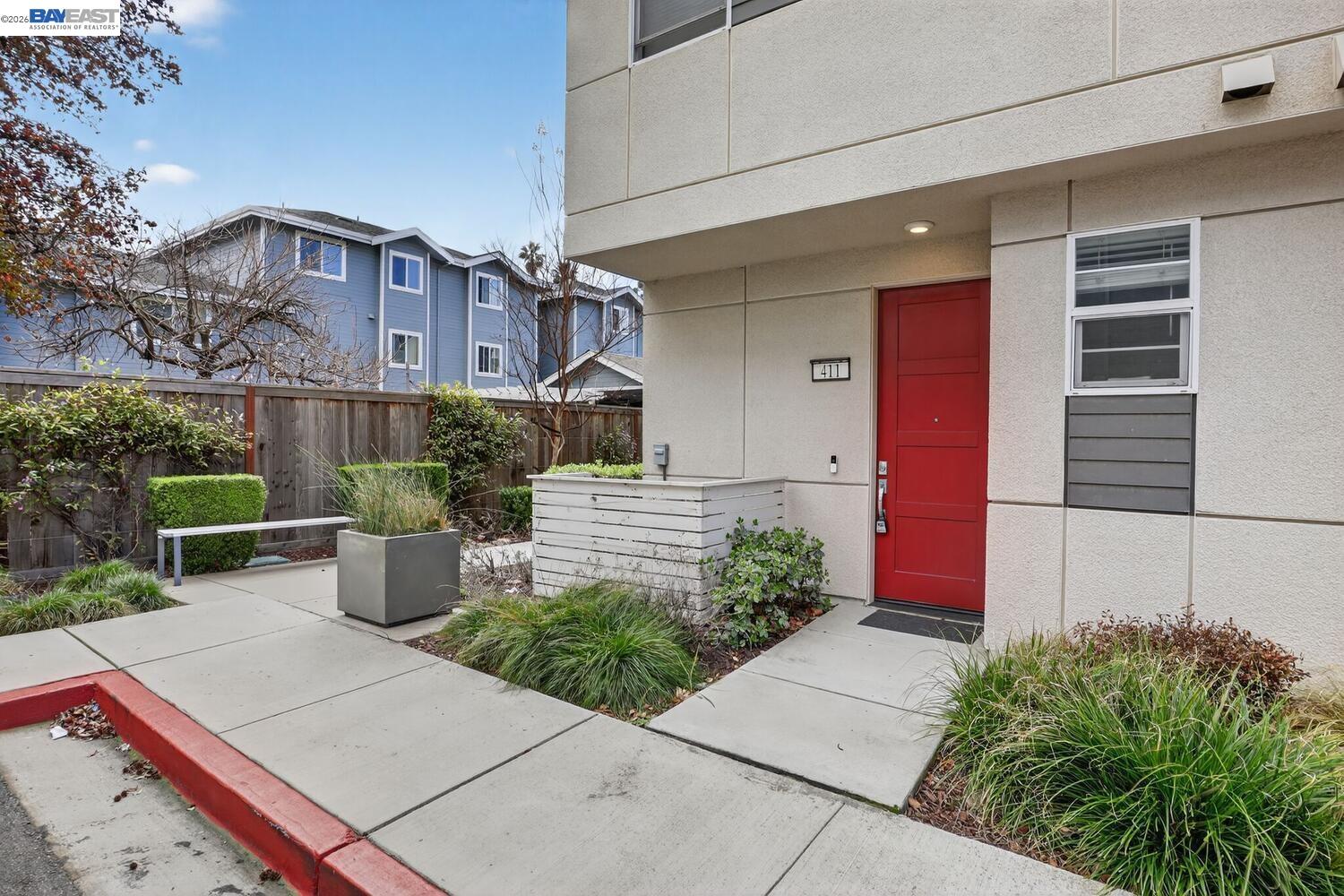 411 Rhythm Ln
