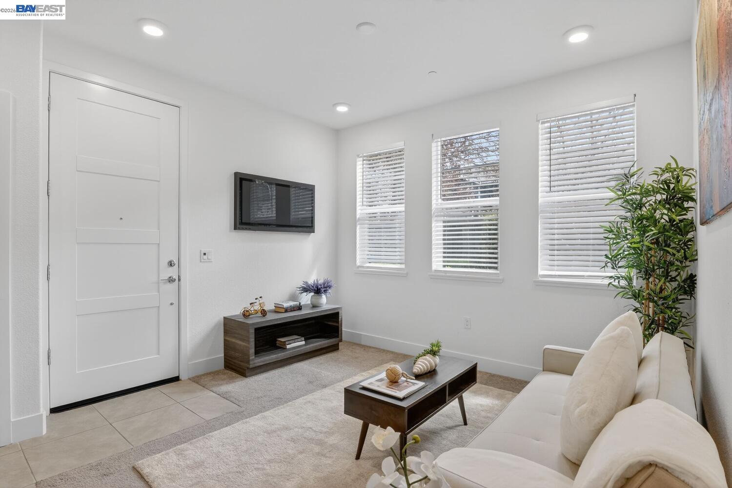 411 Rhythm Ln