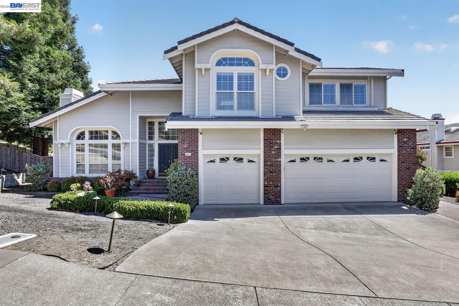 8257 Brittany Dr