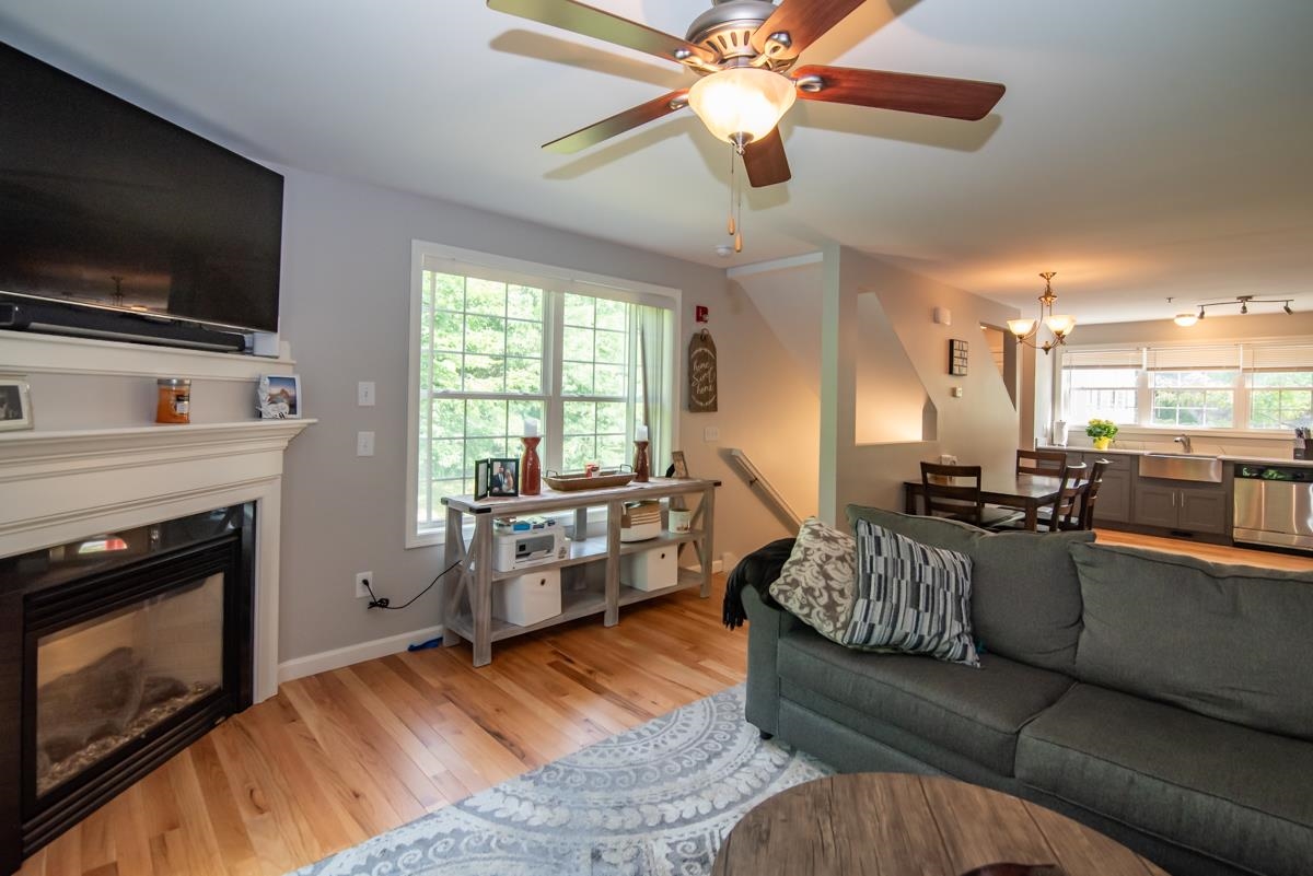 24 Dillon Way Unit: 13