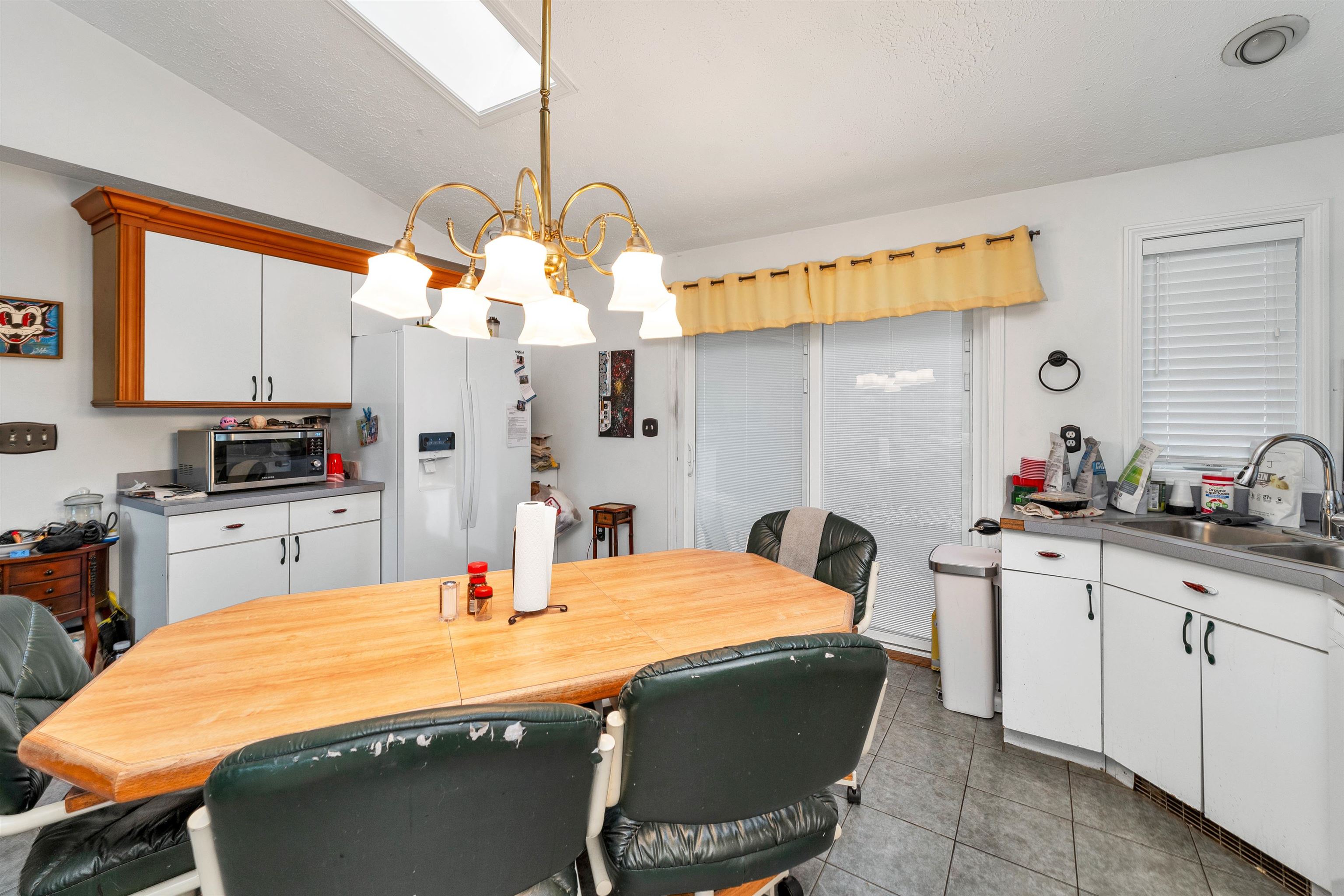 99 Weston Road