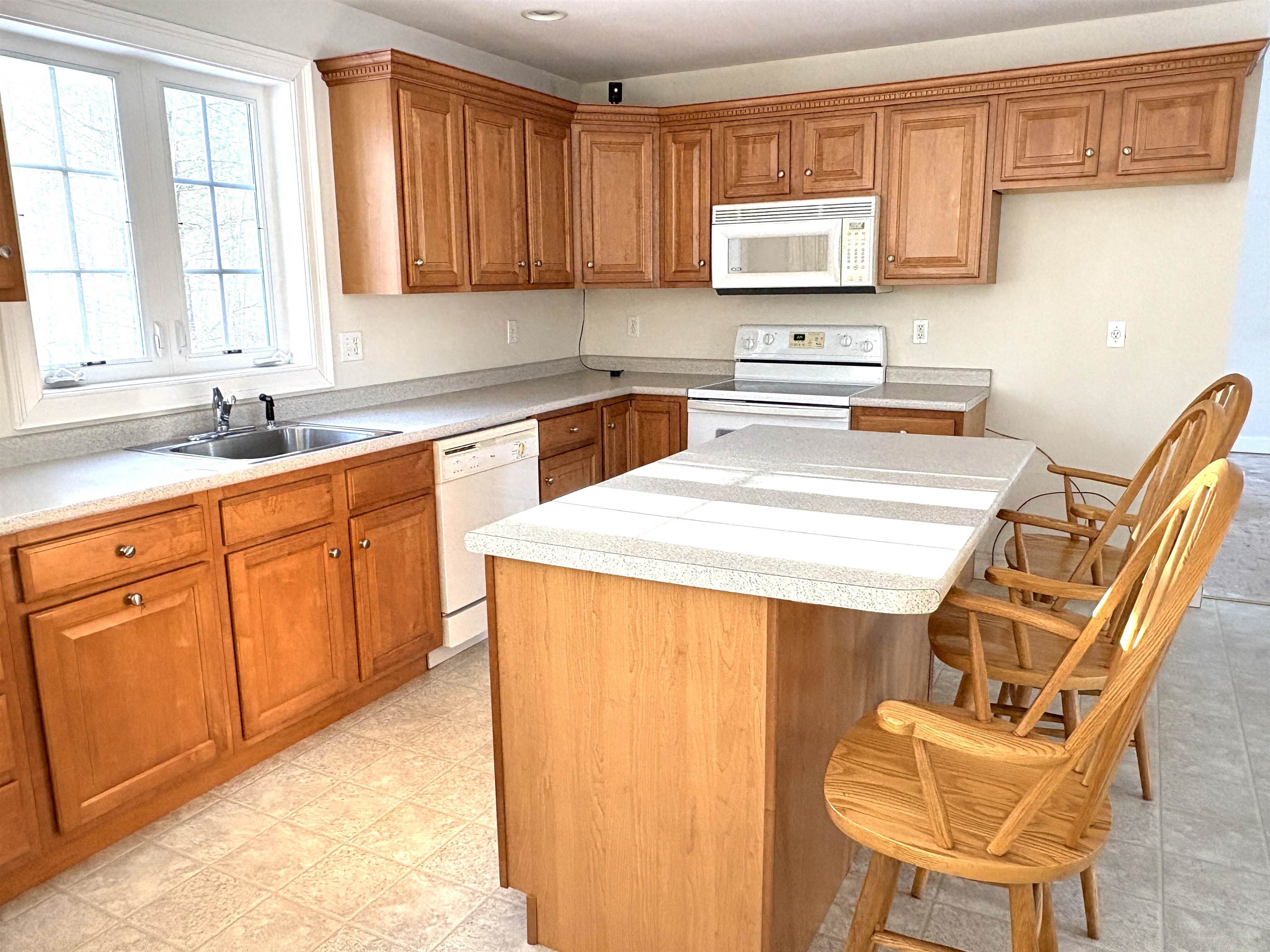 23 Sundeen Parkway