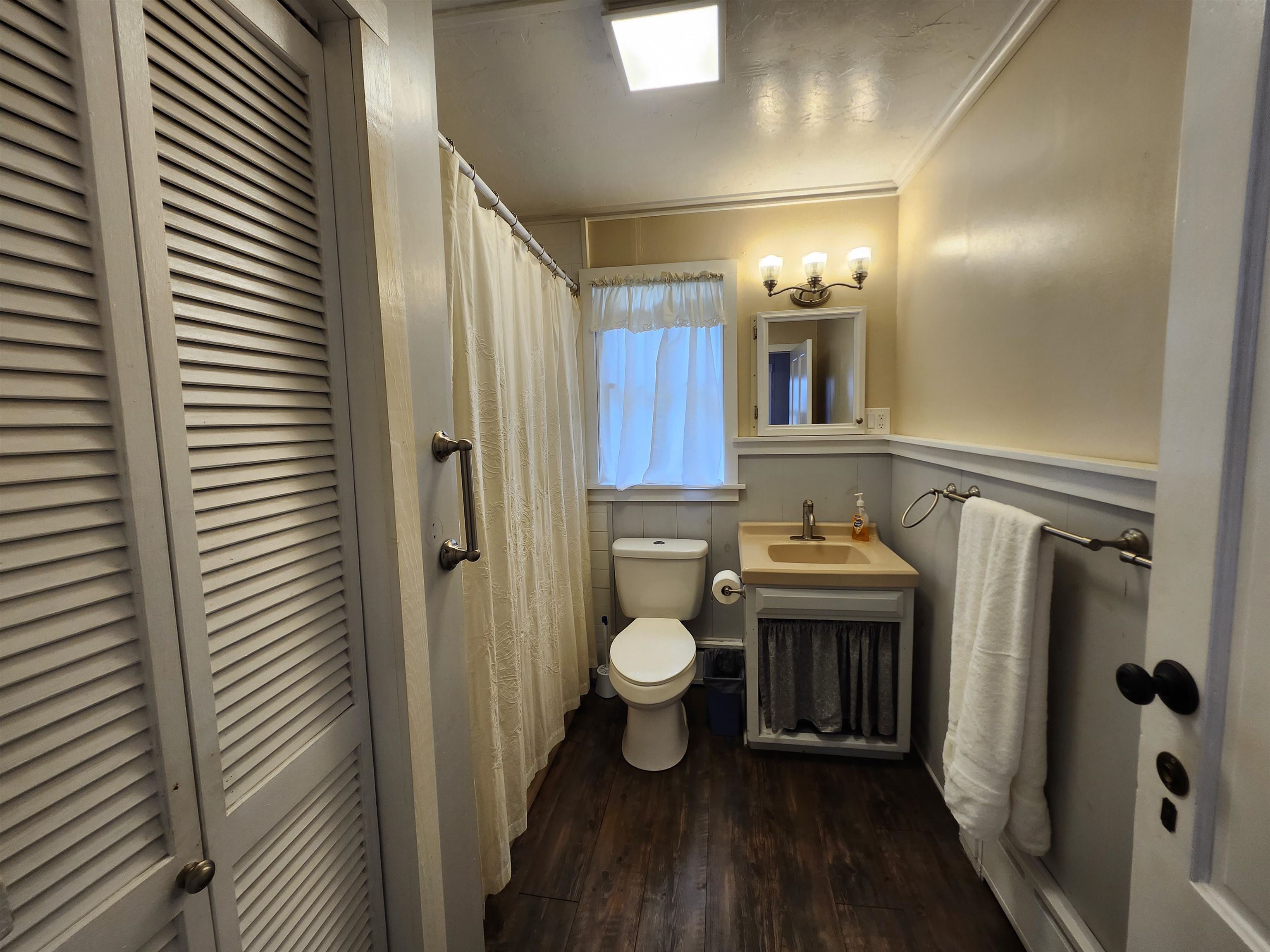 595 South Main Street