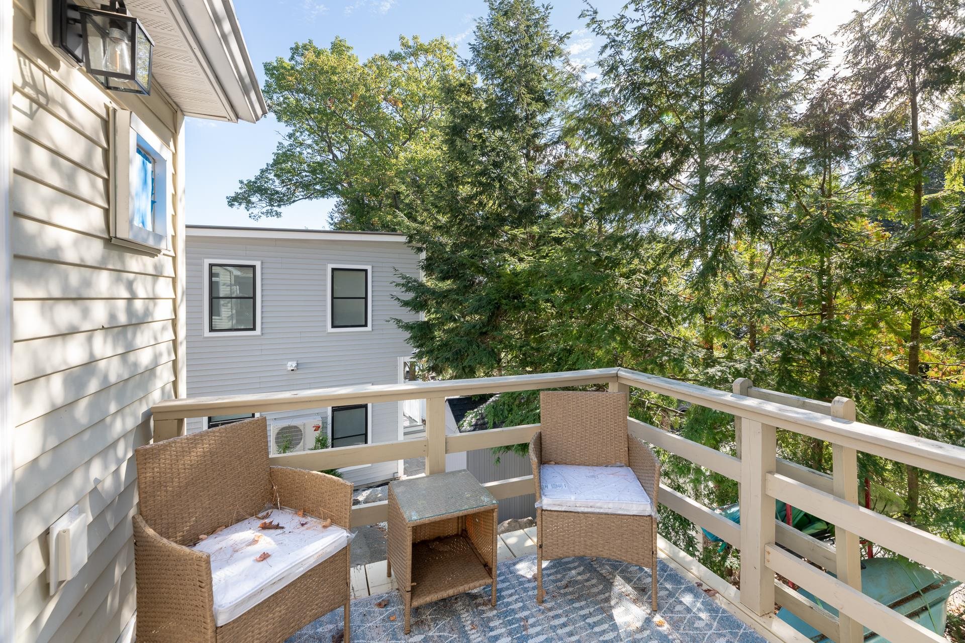109 Dockham Shore Road Unit: 1