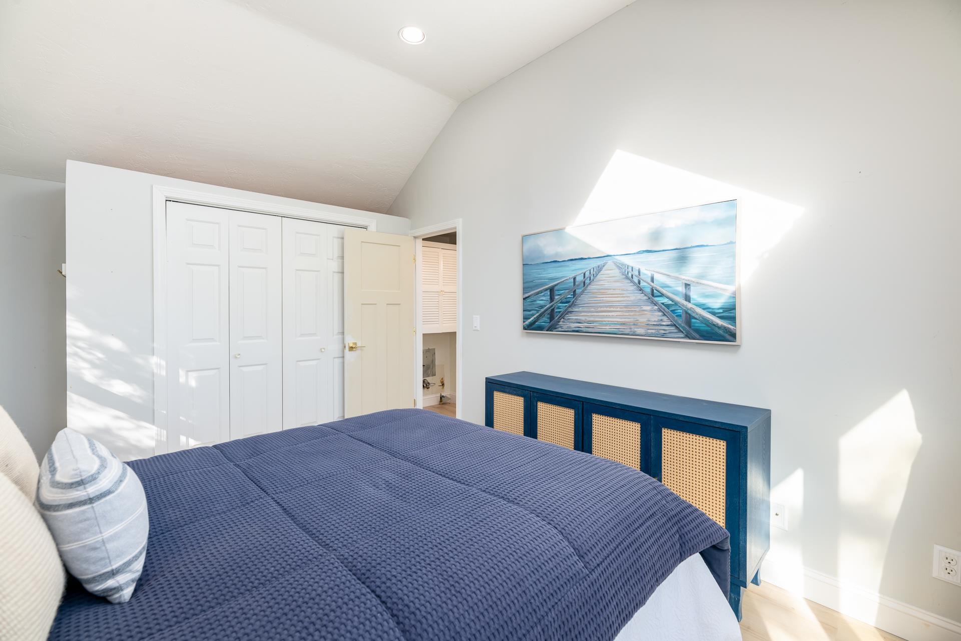 109 Dockham Shore Road Unit: 1