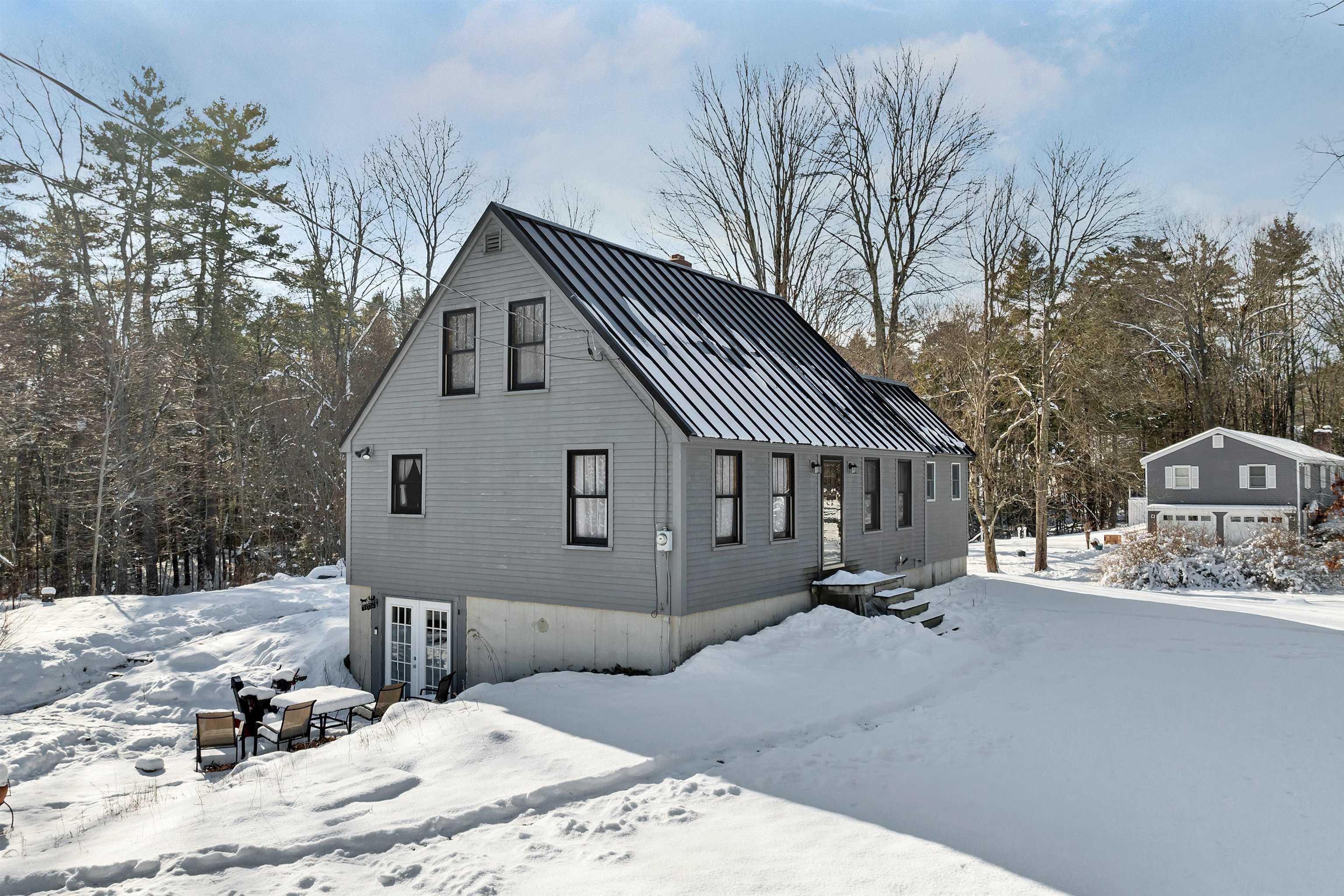 187 Grant Road