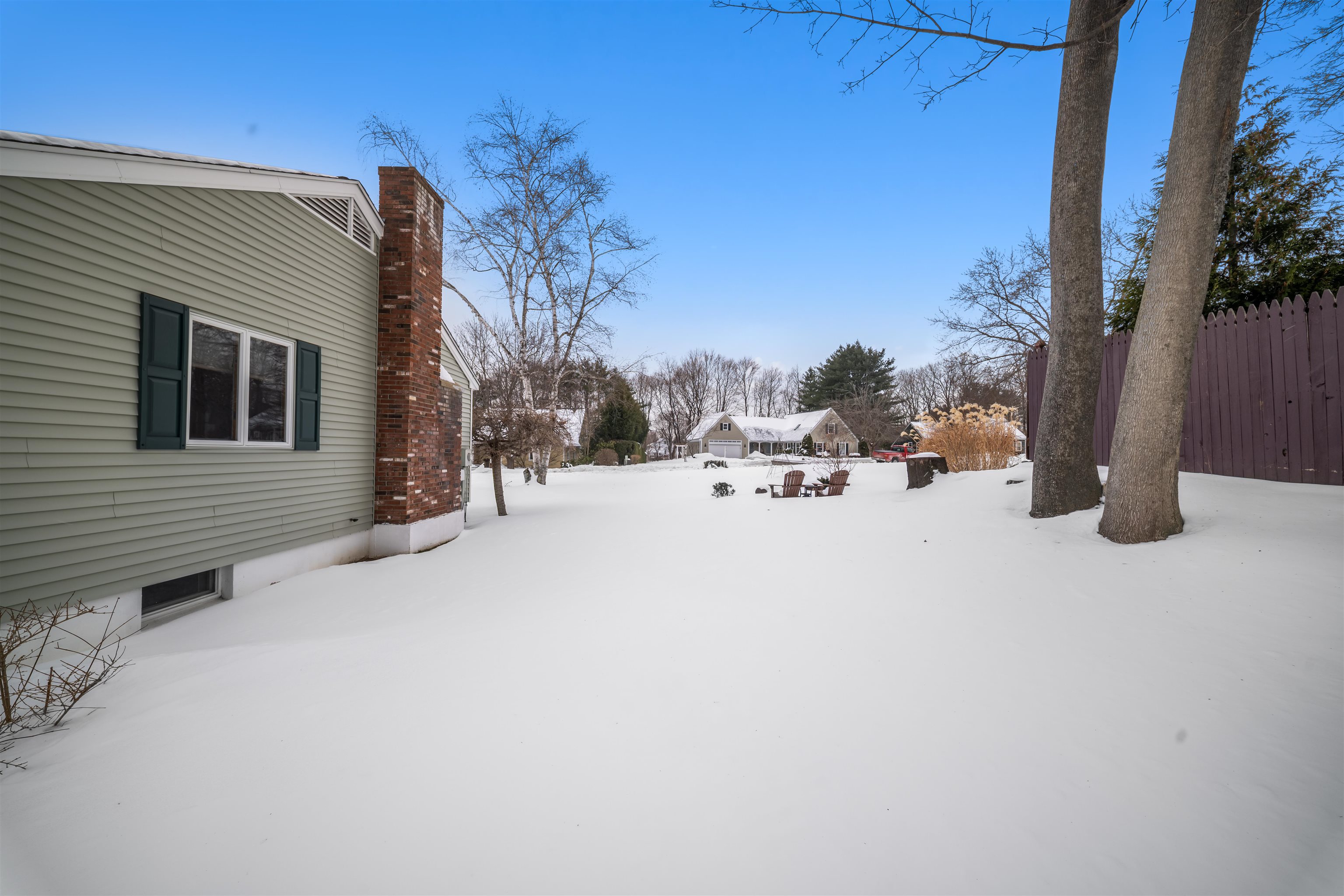 28 Village Court