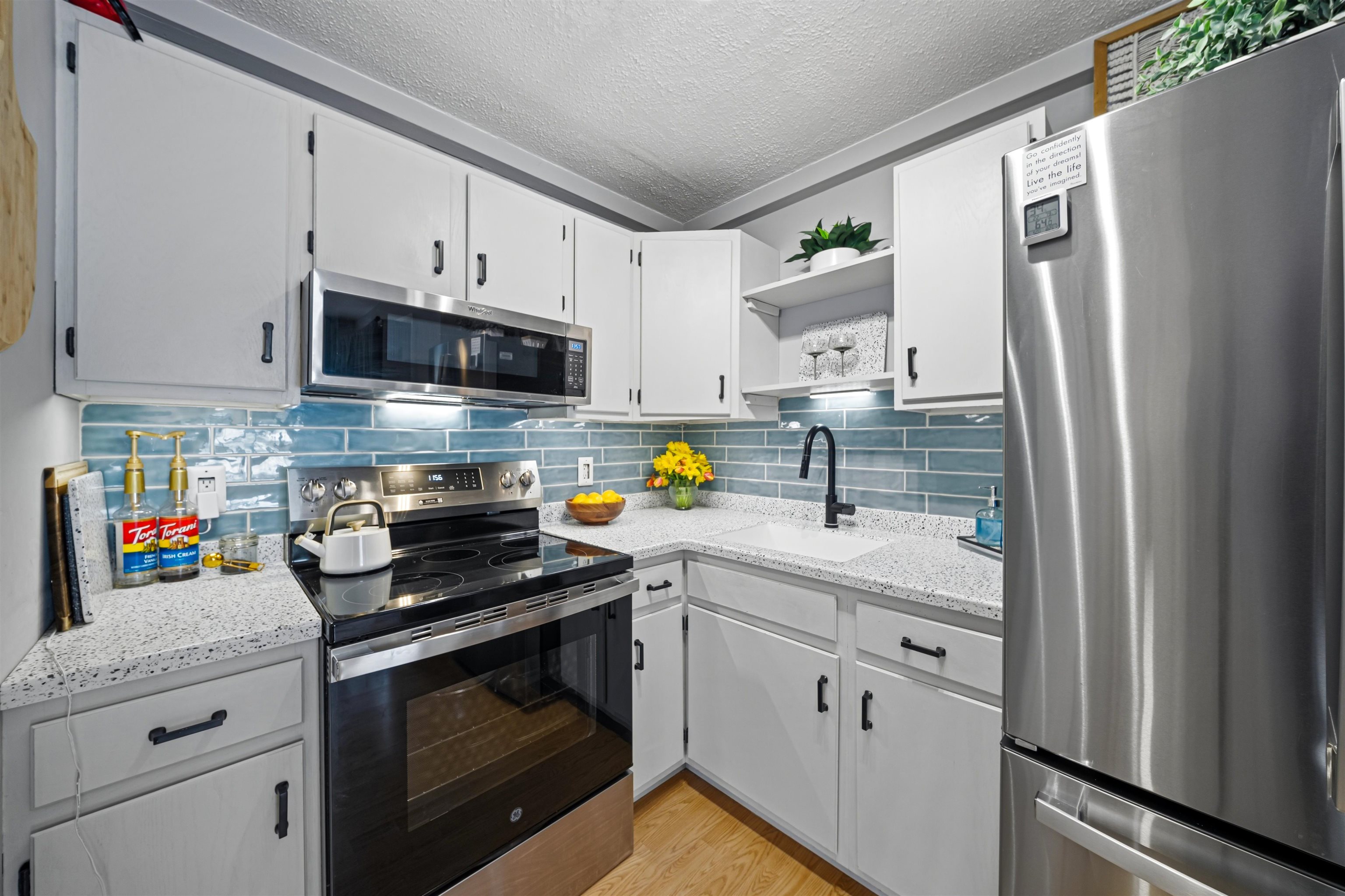 9 Swiftwater Drive Unit: 8