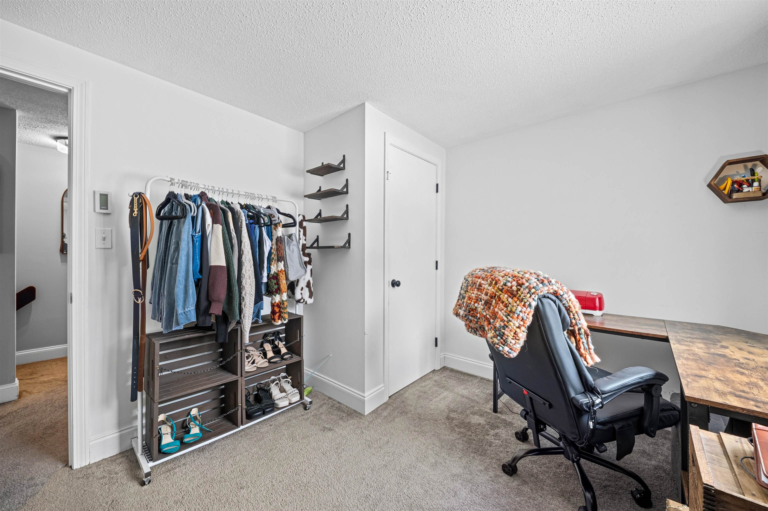 9 Swiftwater Drive Unit: 8