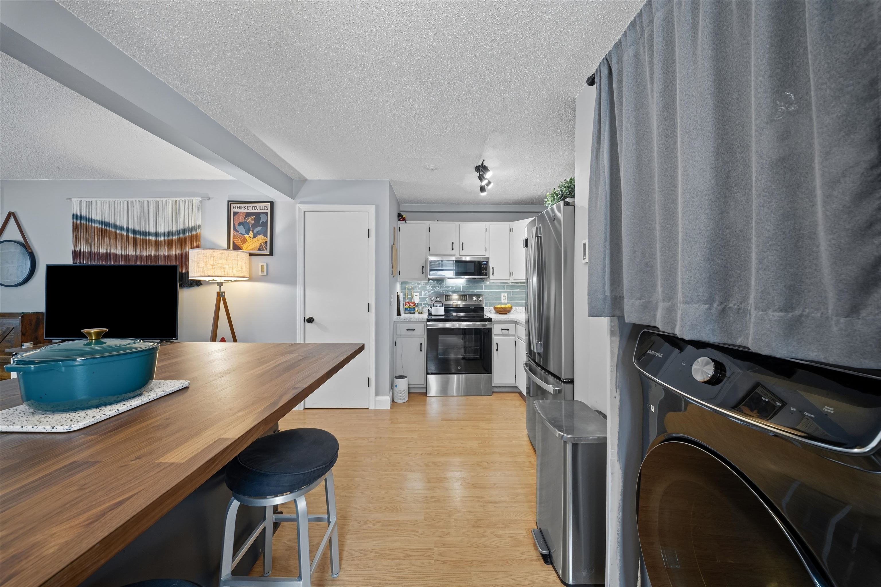 9 Swiftwater Drive Unit: 8