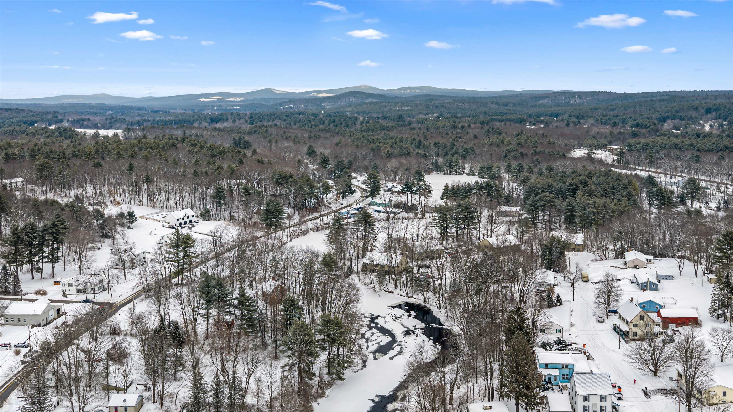 9 Swiftwater Drive Unit: 8