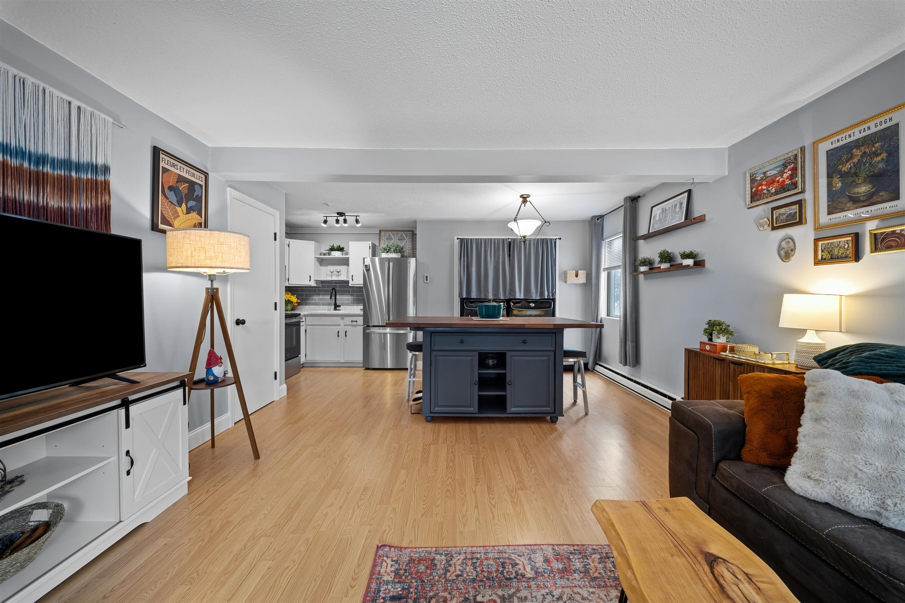 9 Swiftwater Drive Unit: 8