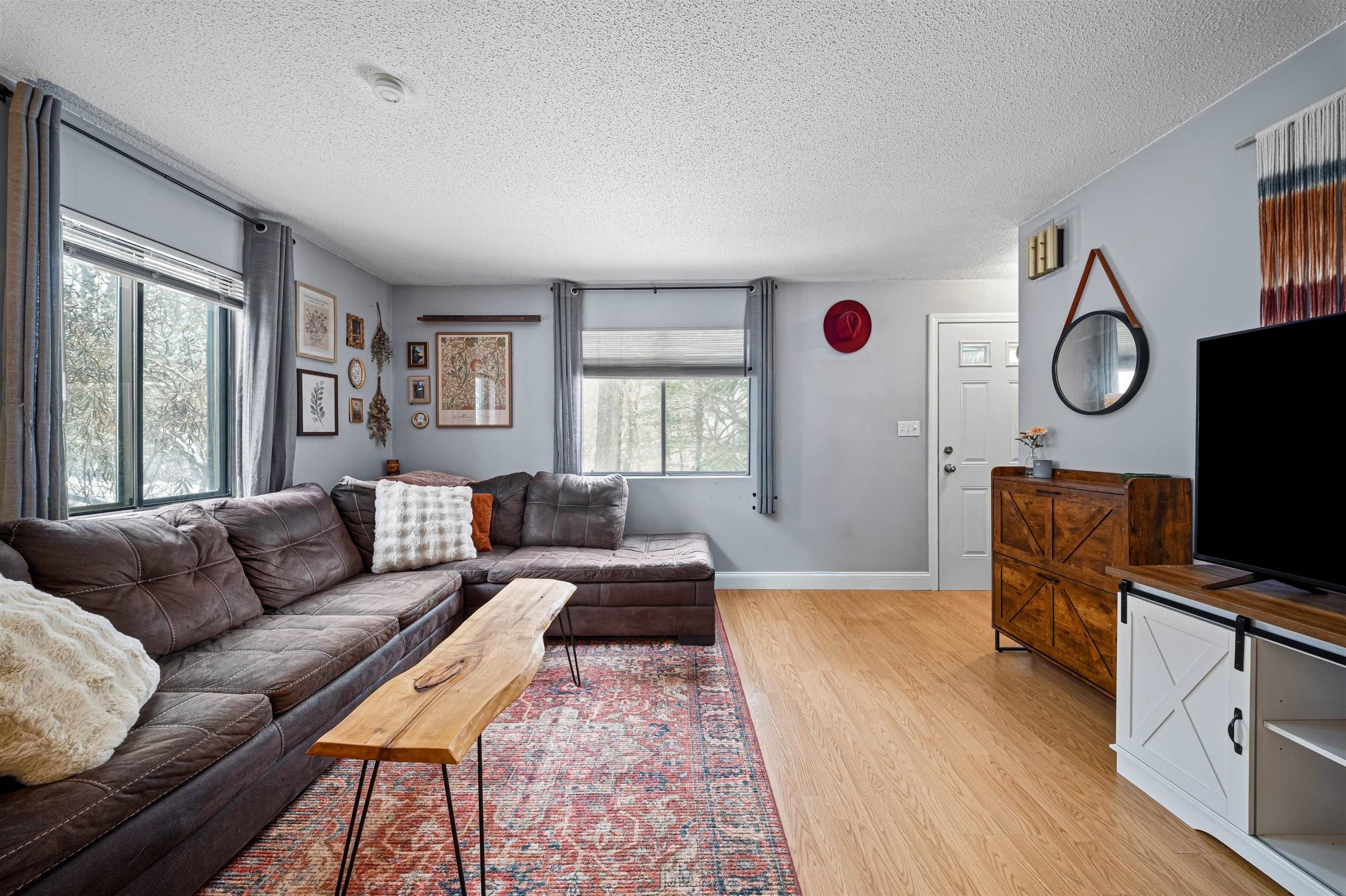 9 Swiftwater Drive Unit: 8