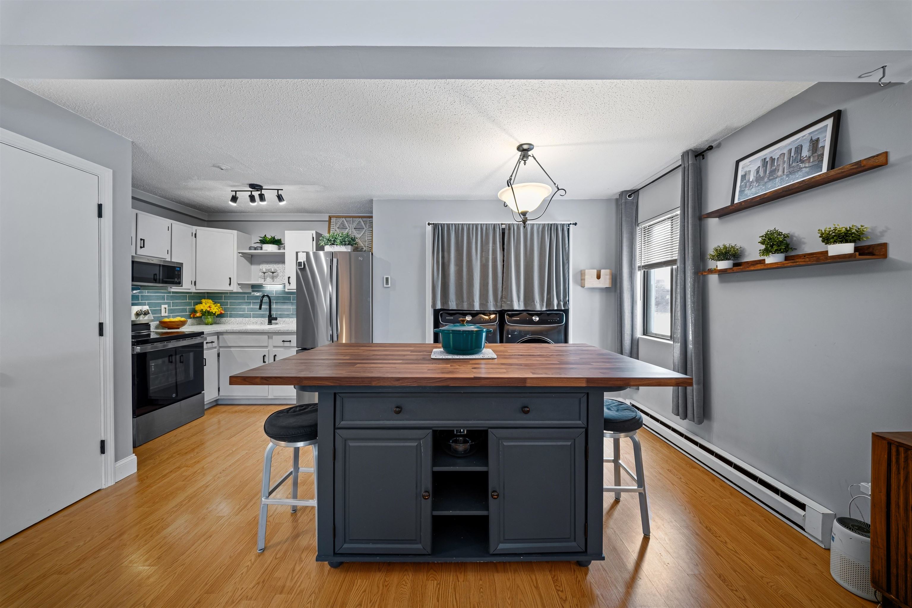 9 Swiftwater Drive Unit: 8