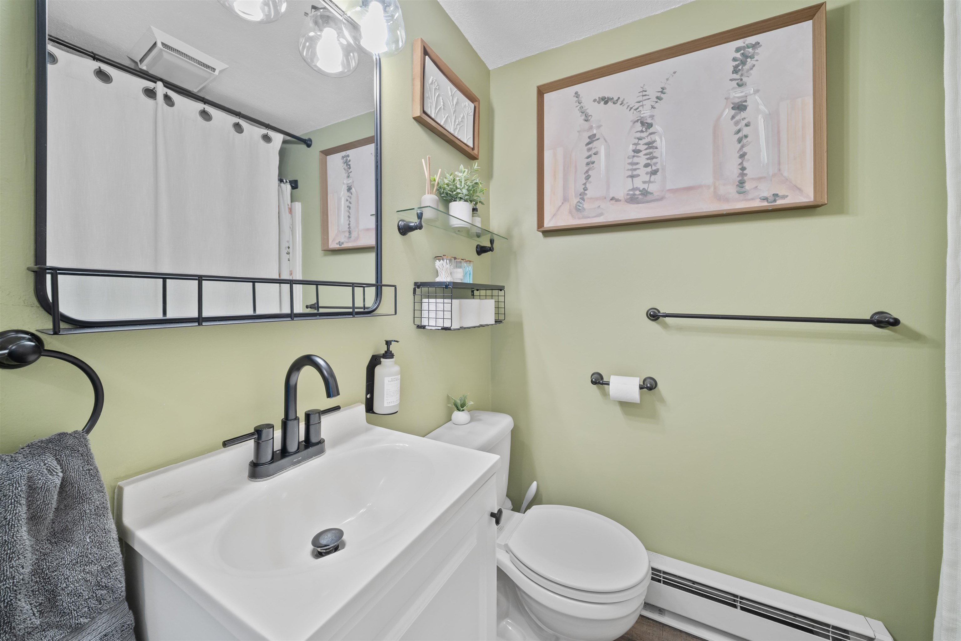9 Swiftwater Drive Unit: 8