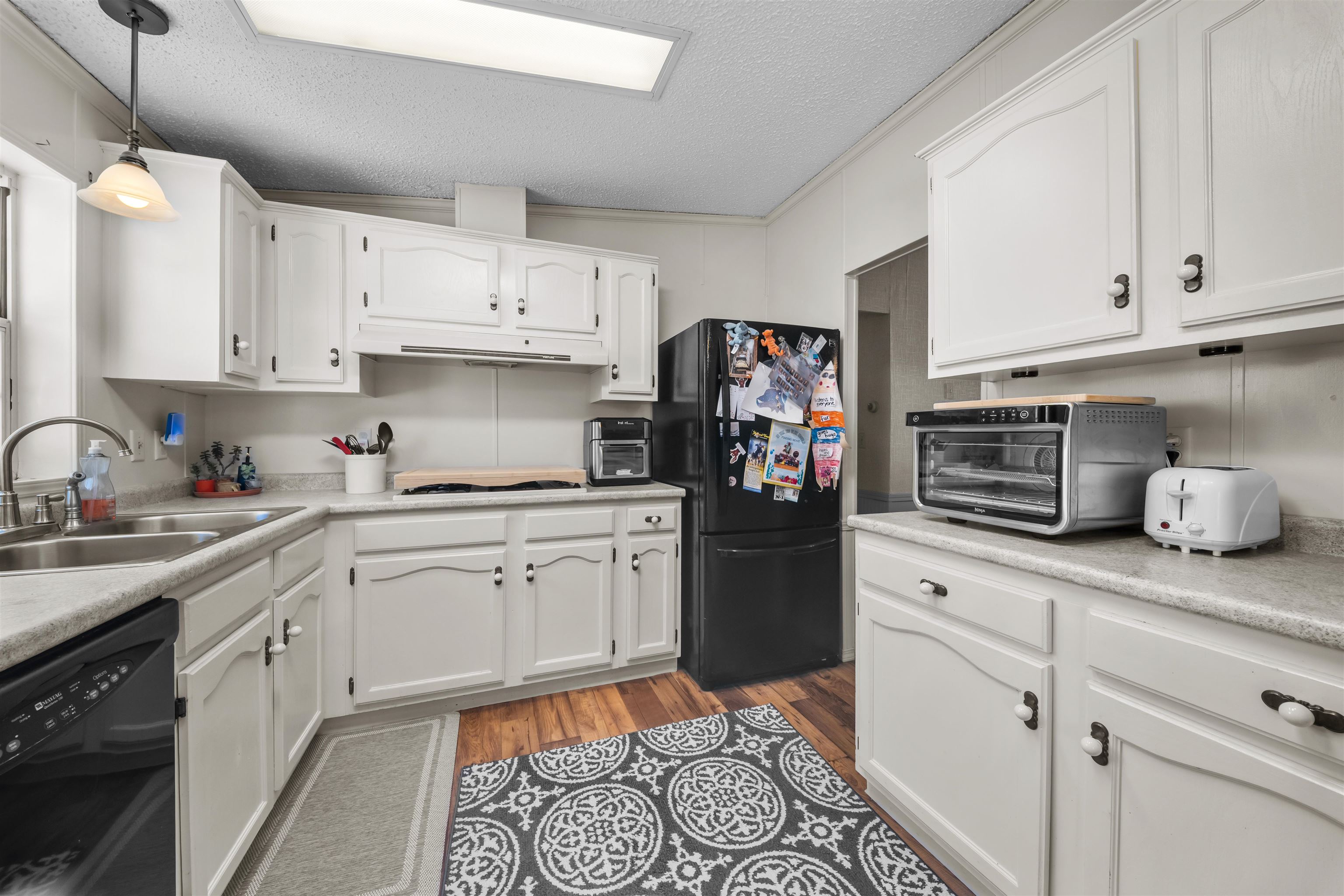 24 Granite Drive