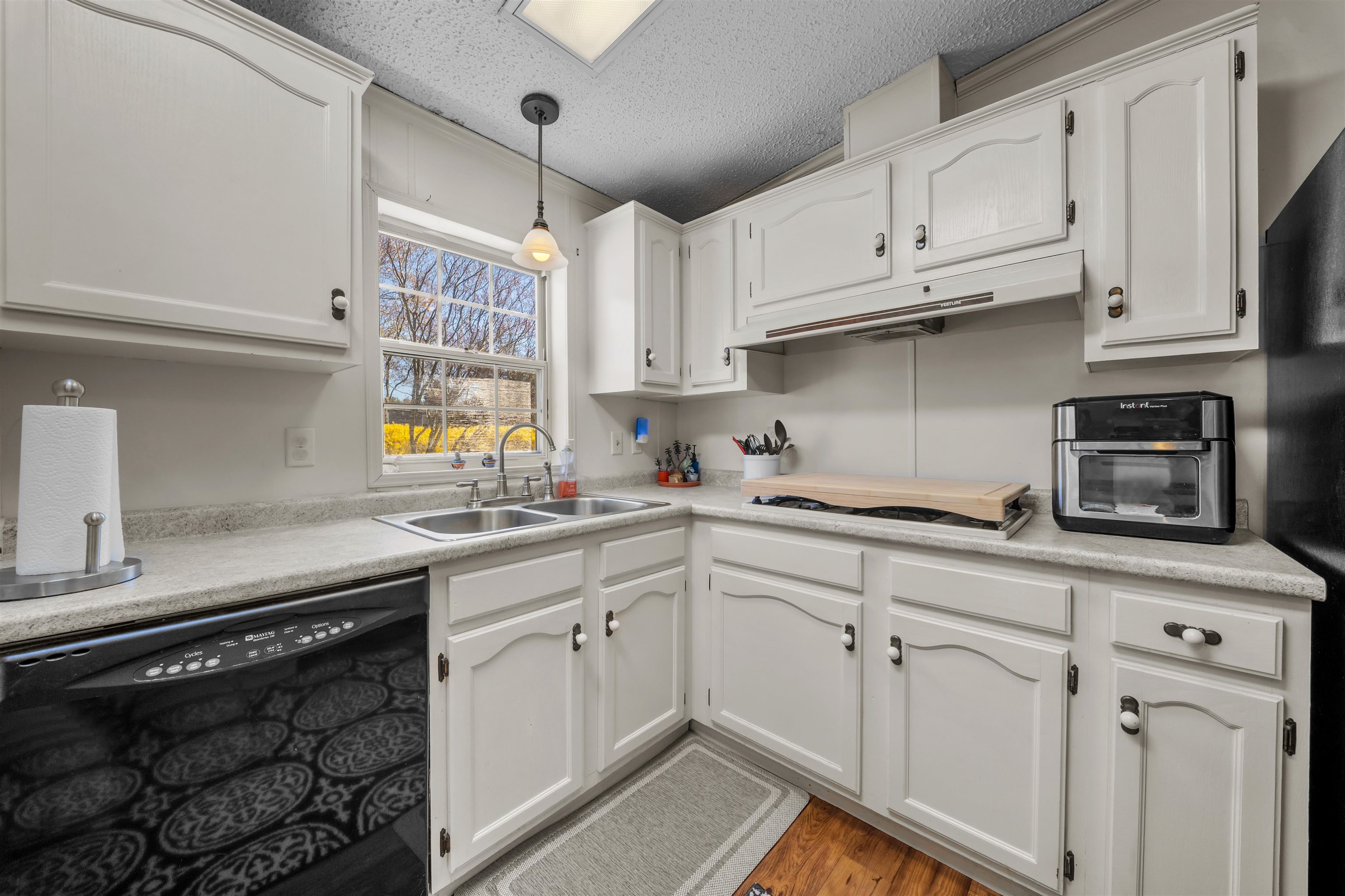 24 Granite Drive