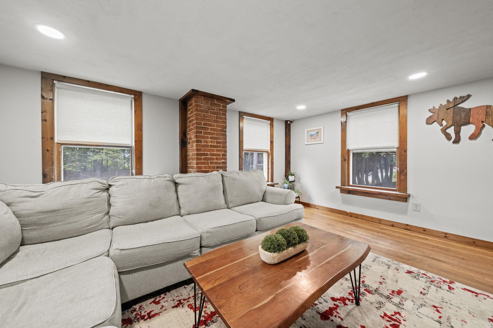 17 Blossom Road