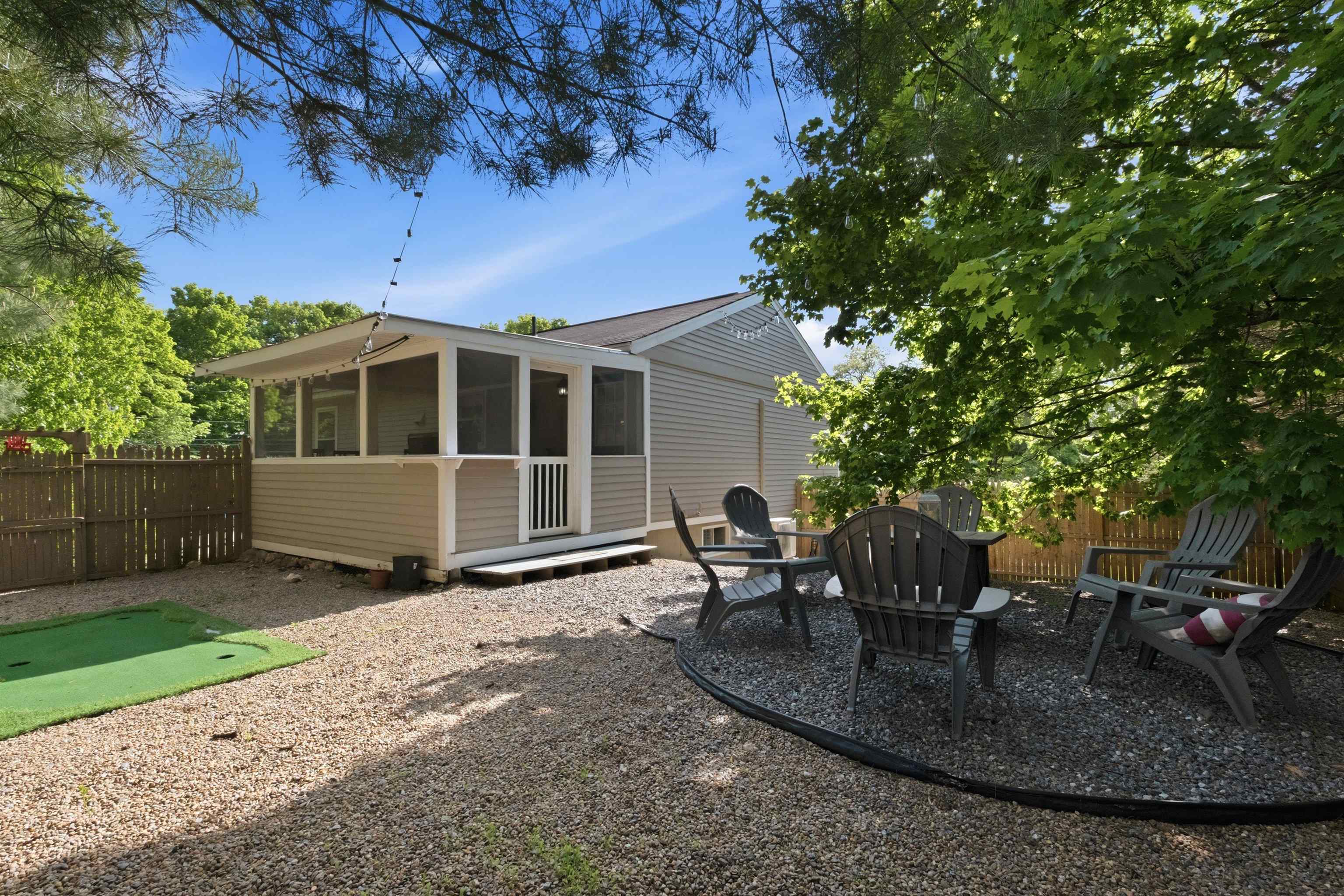 8 Glenridge Road