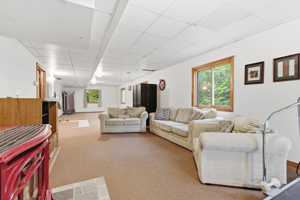 12 Poplar Drive