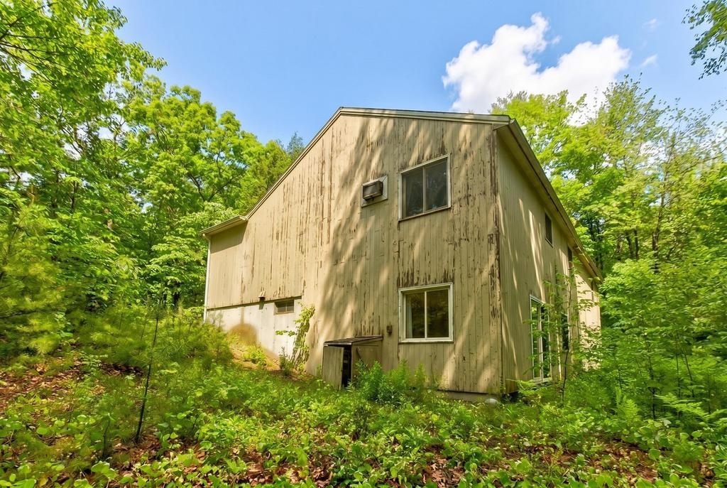 12 Poplar Drive