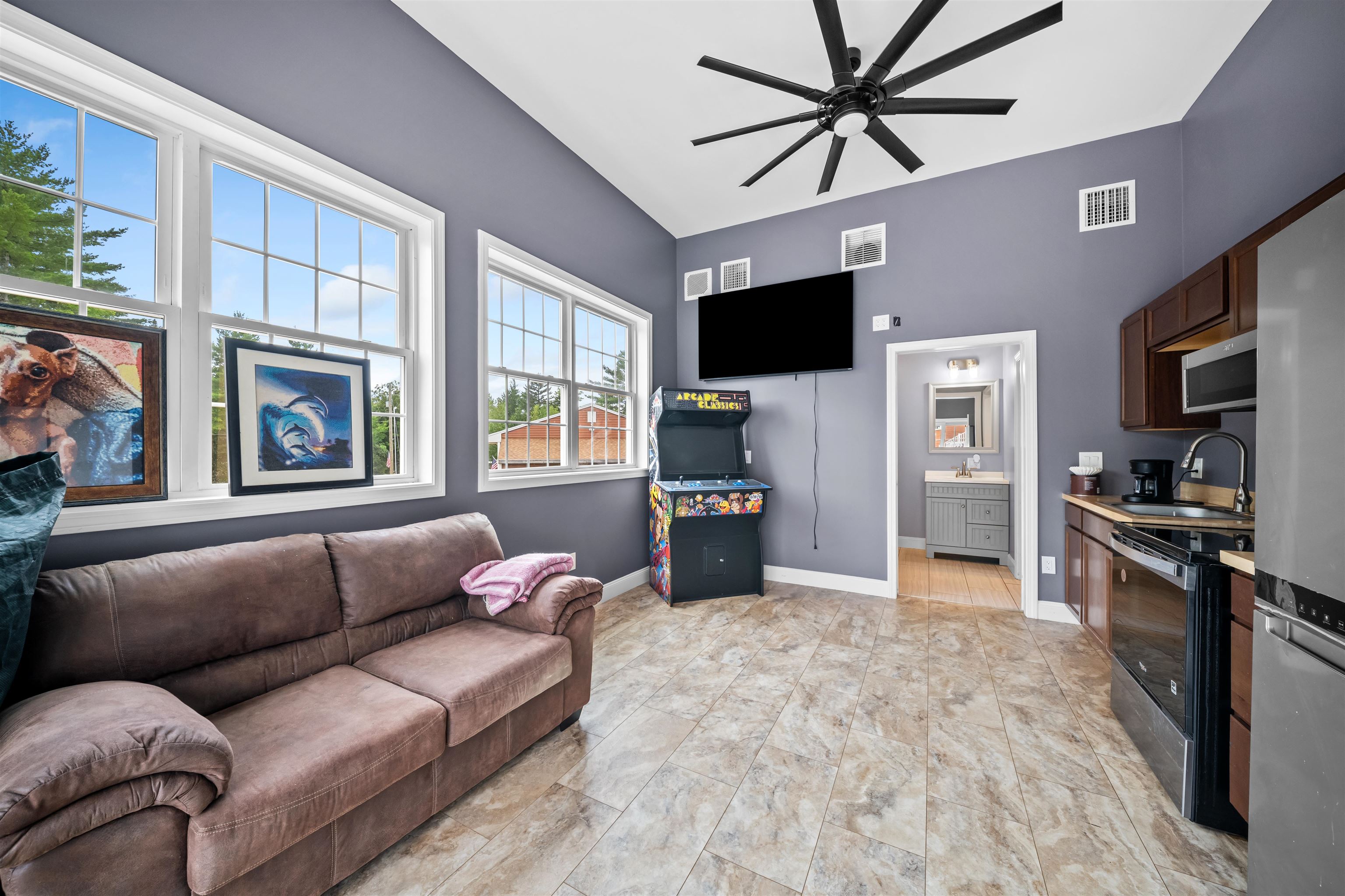 86 Beaver Ridge Road