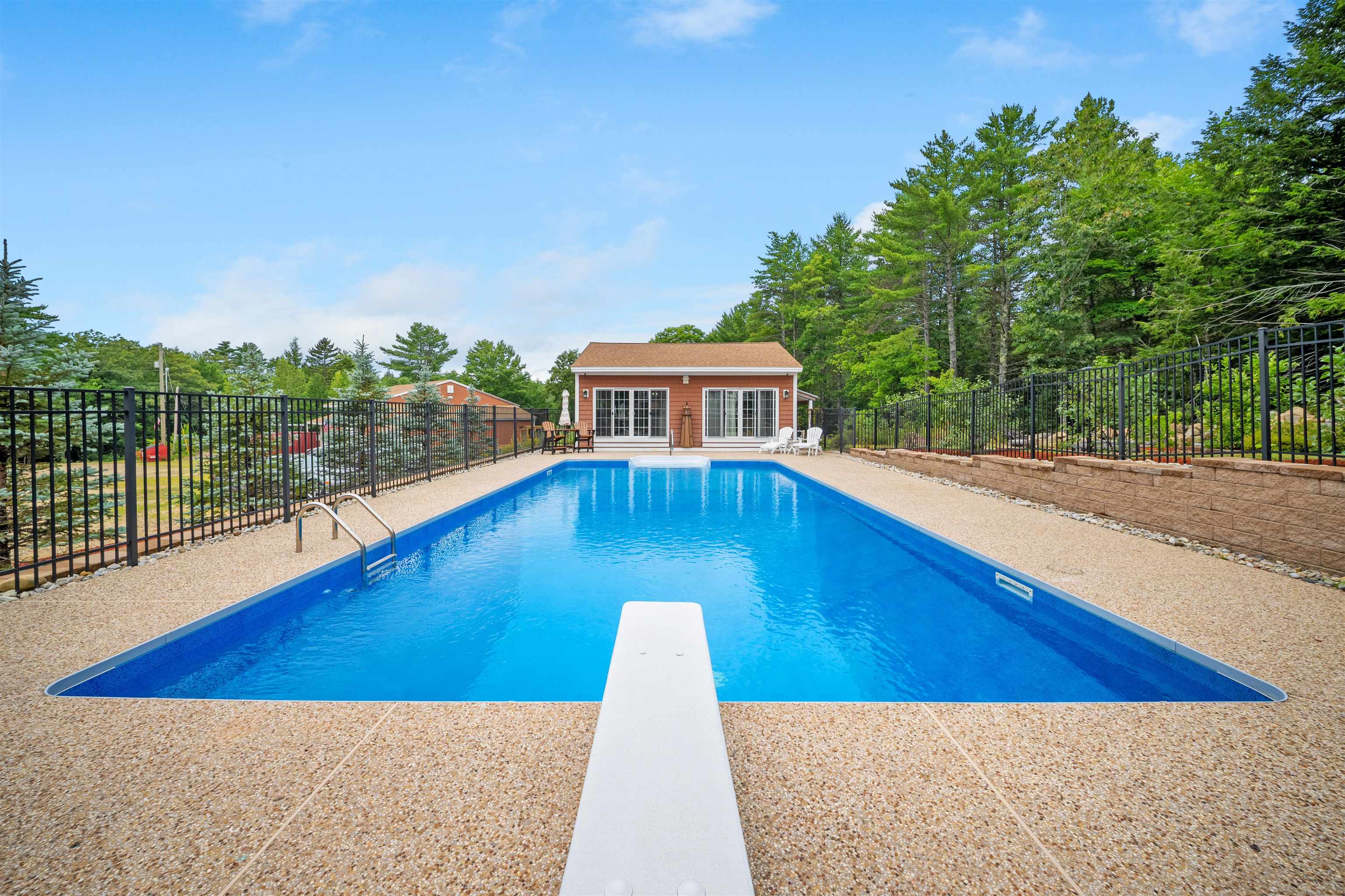 86 Beaver Ridge Road