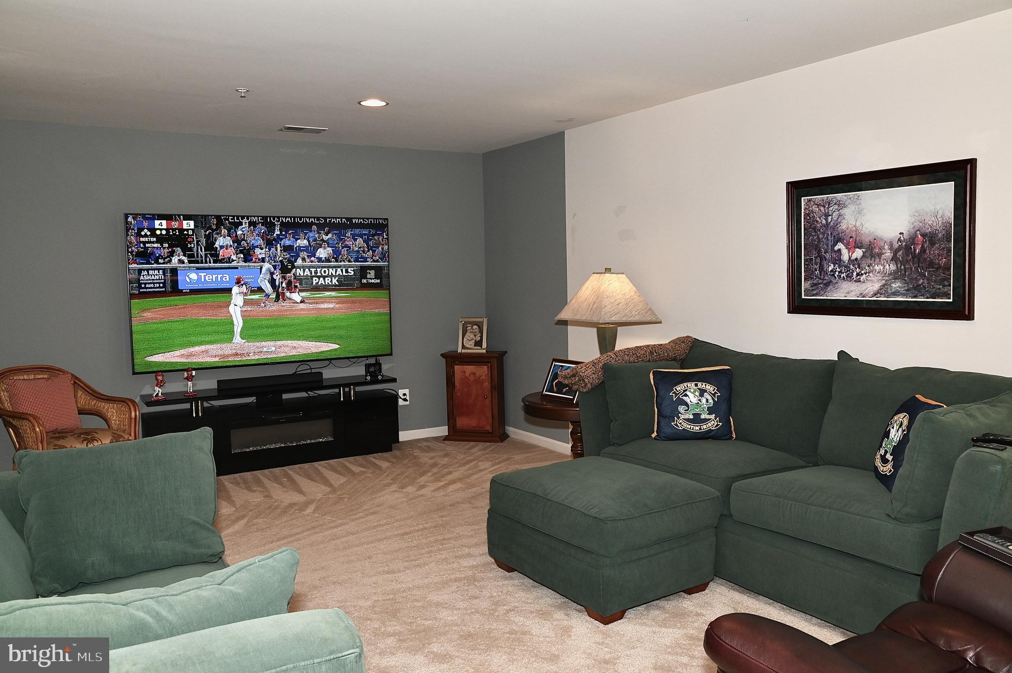 6721 HOLLY FARM LANE