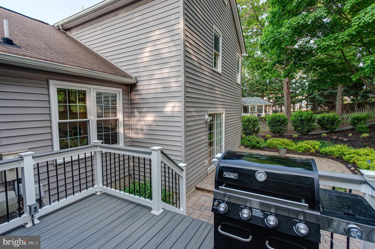 2619 John Milton Dr