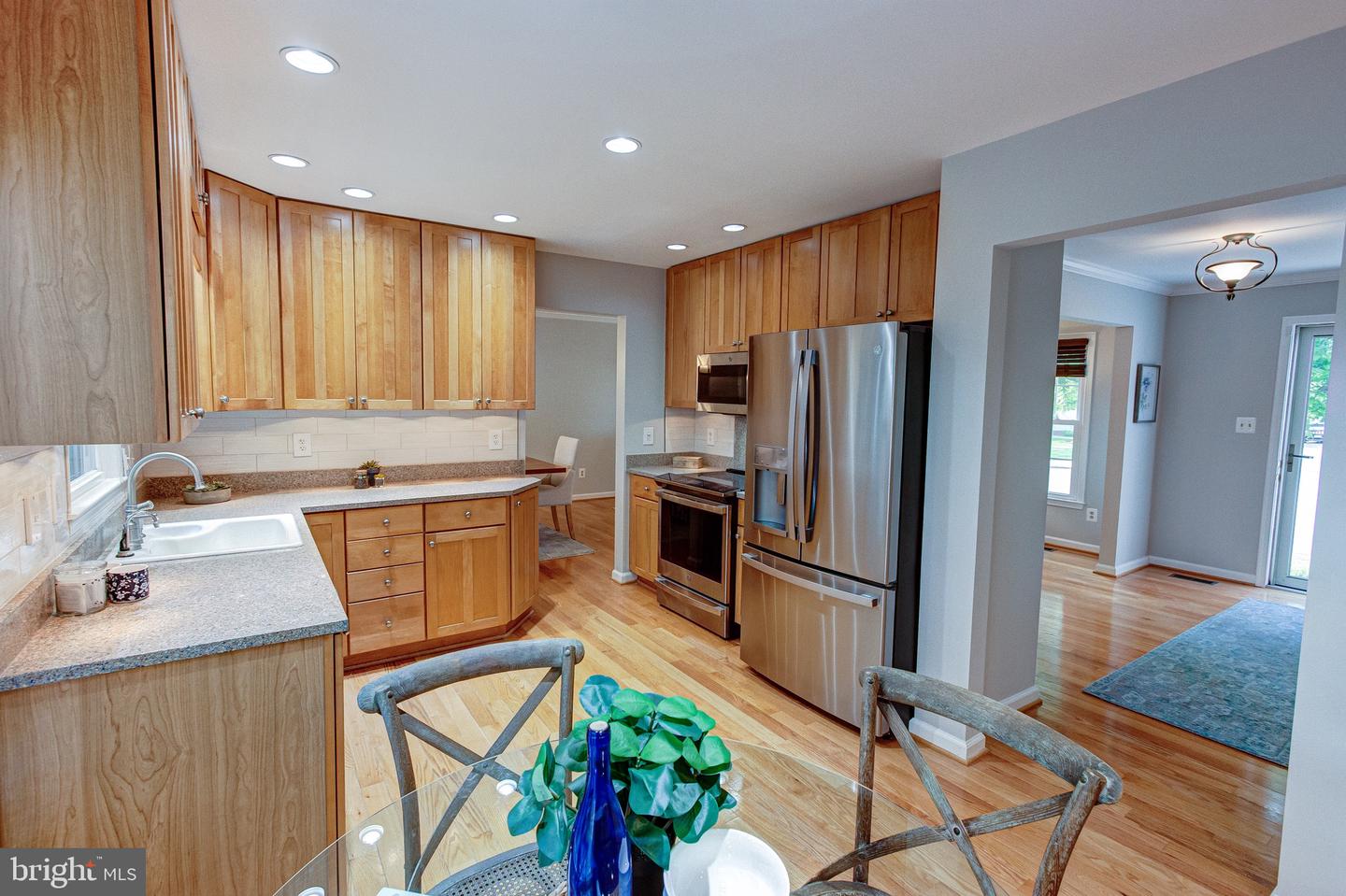 2619 John Milton Dr