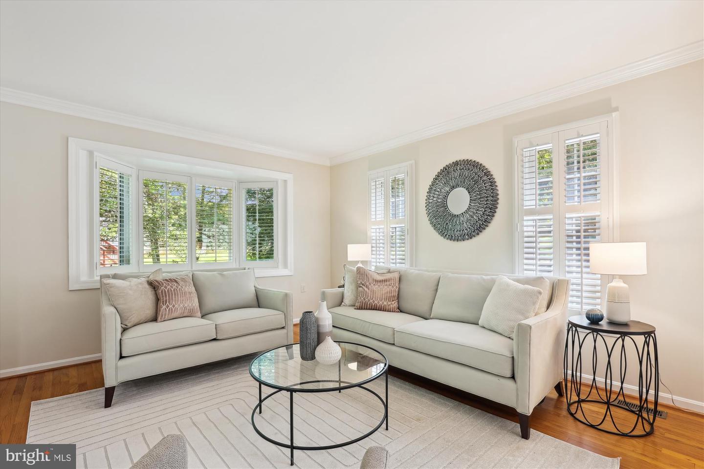 2726 Valestra Cir