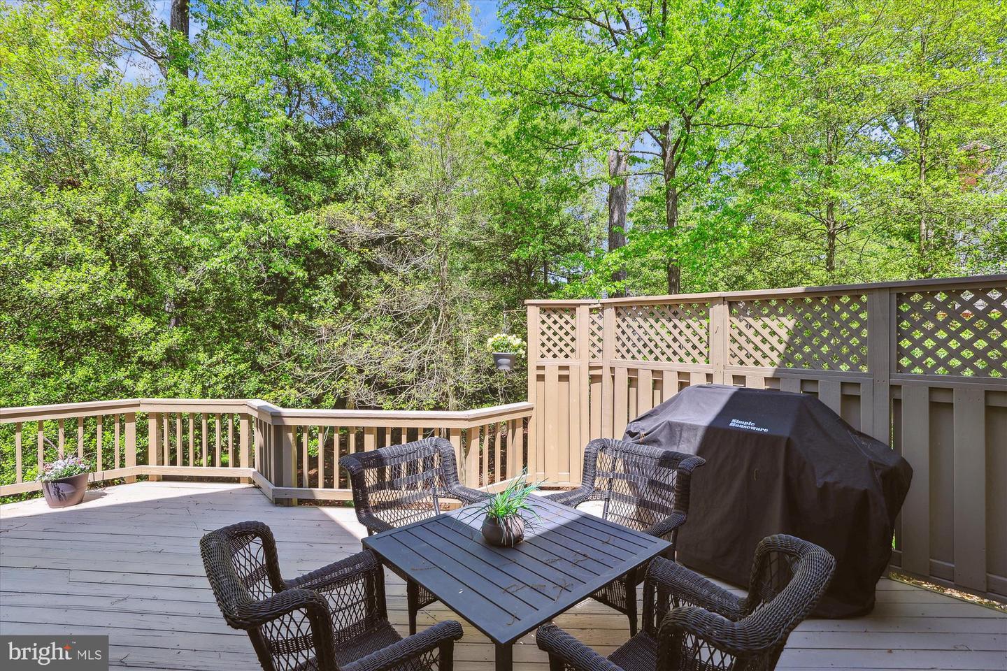 2726 Valestra Cir