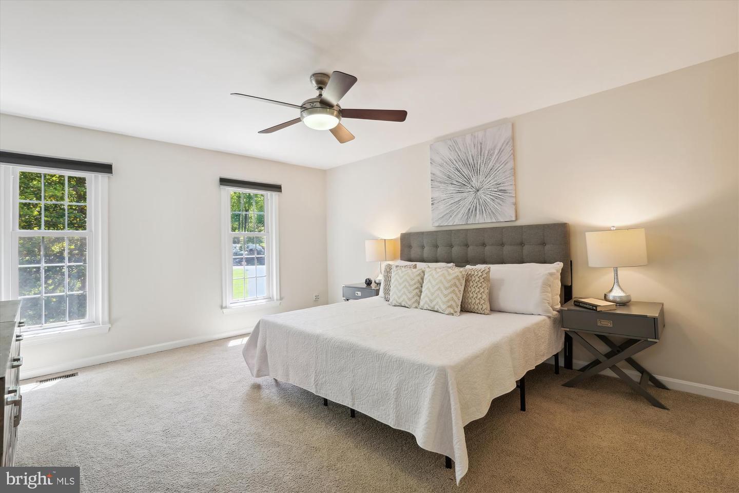 2726 Valestra Cir