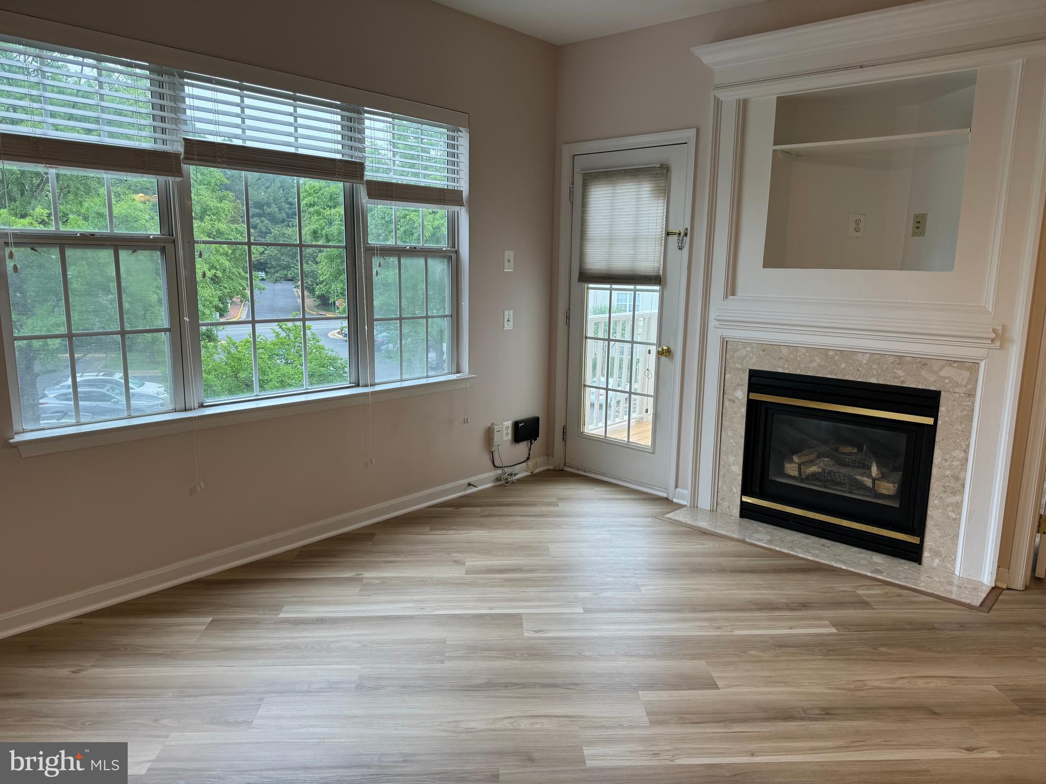 4363 WILSON VALLEY DR #401