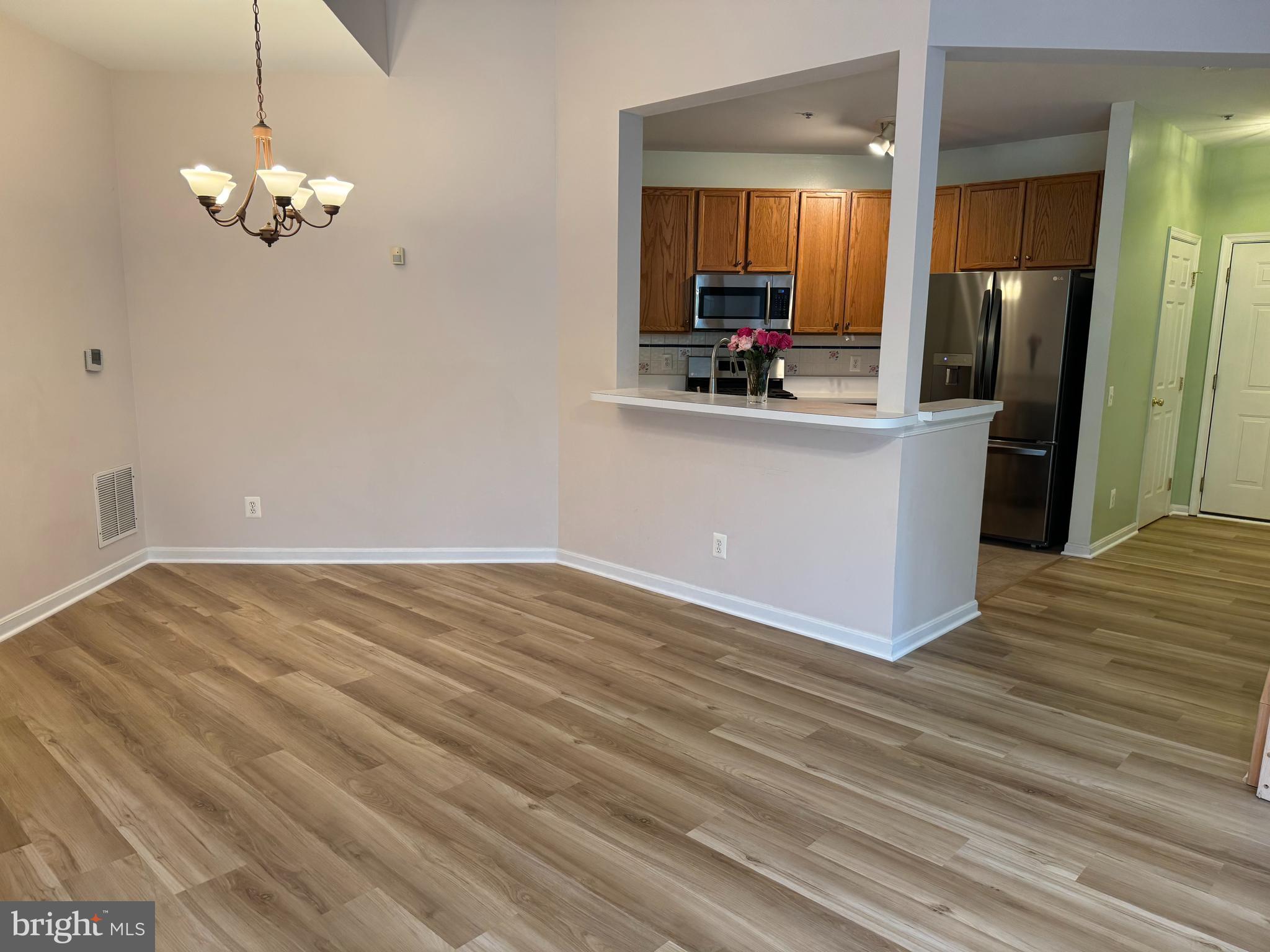 4363 WILSON VALLEY DR #401