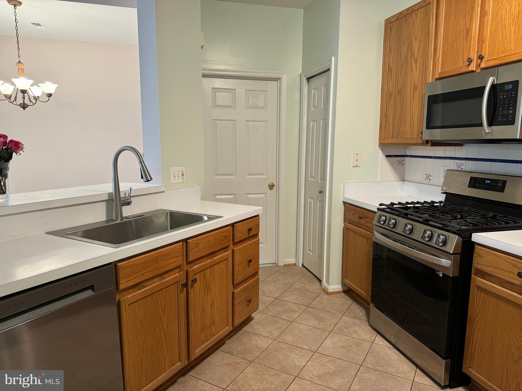 4363 WILSON VALLEY DR #401