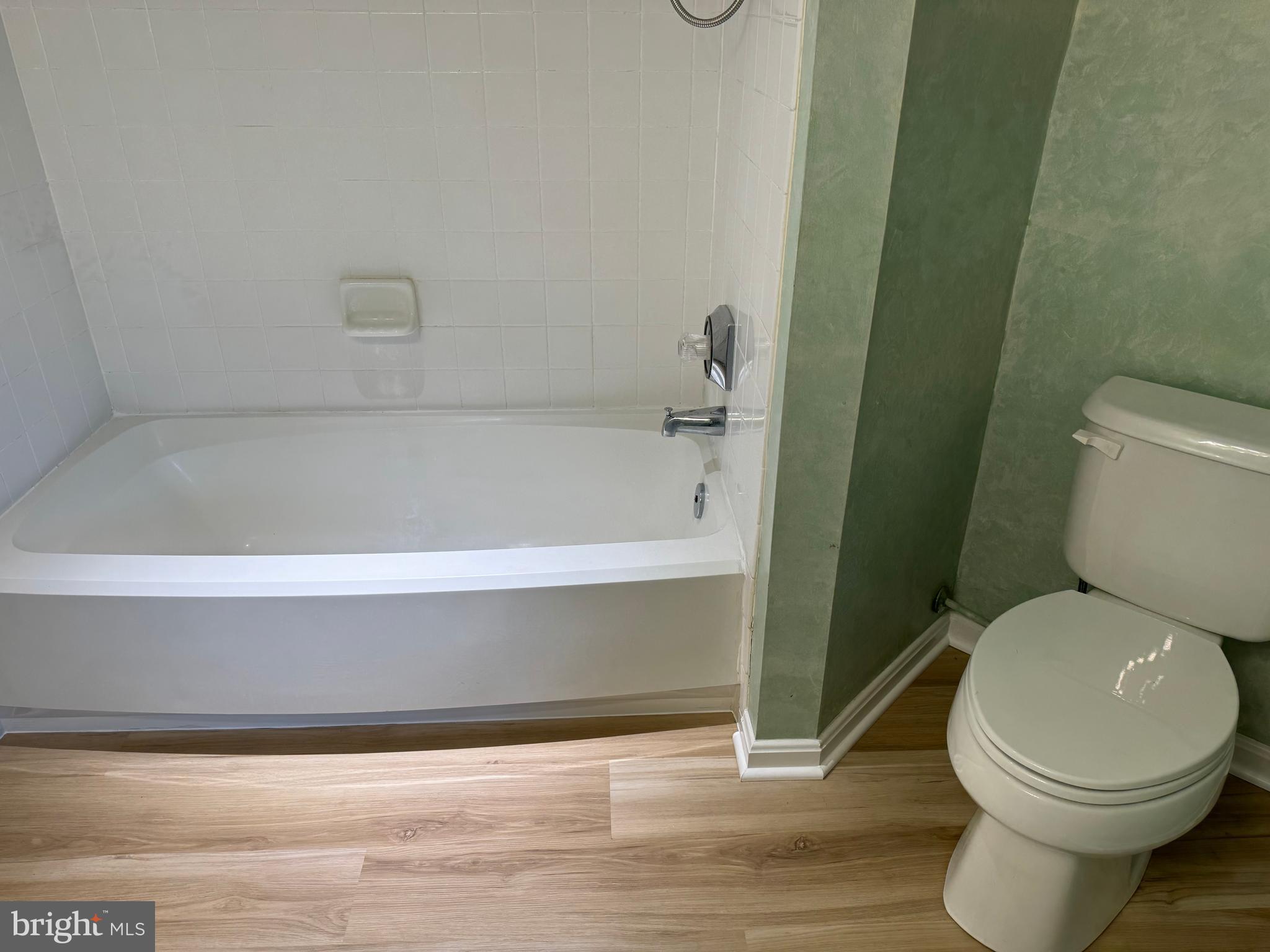 4363 WILSON VALLEY DR #401