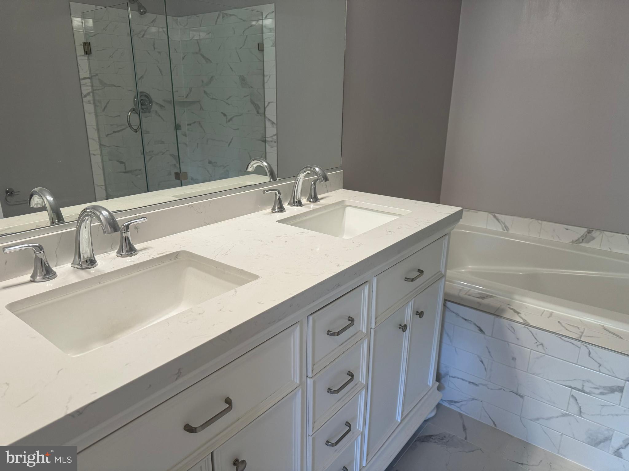 4363 WILSON VALLEY DR #401