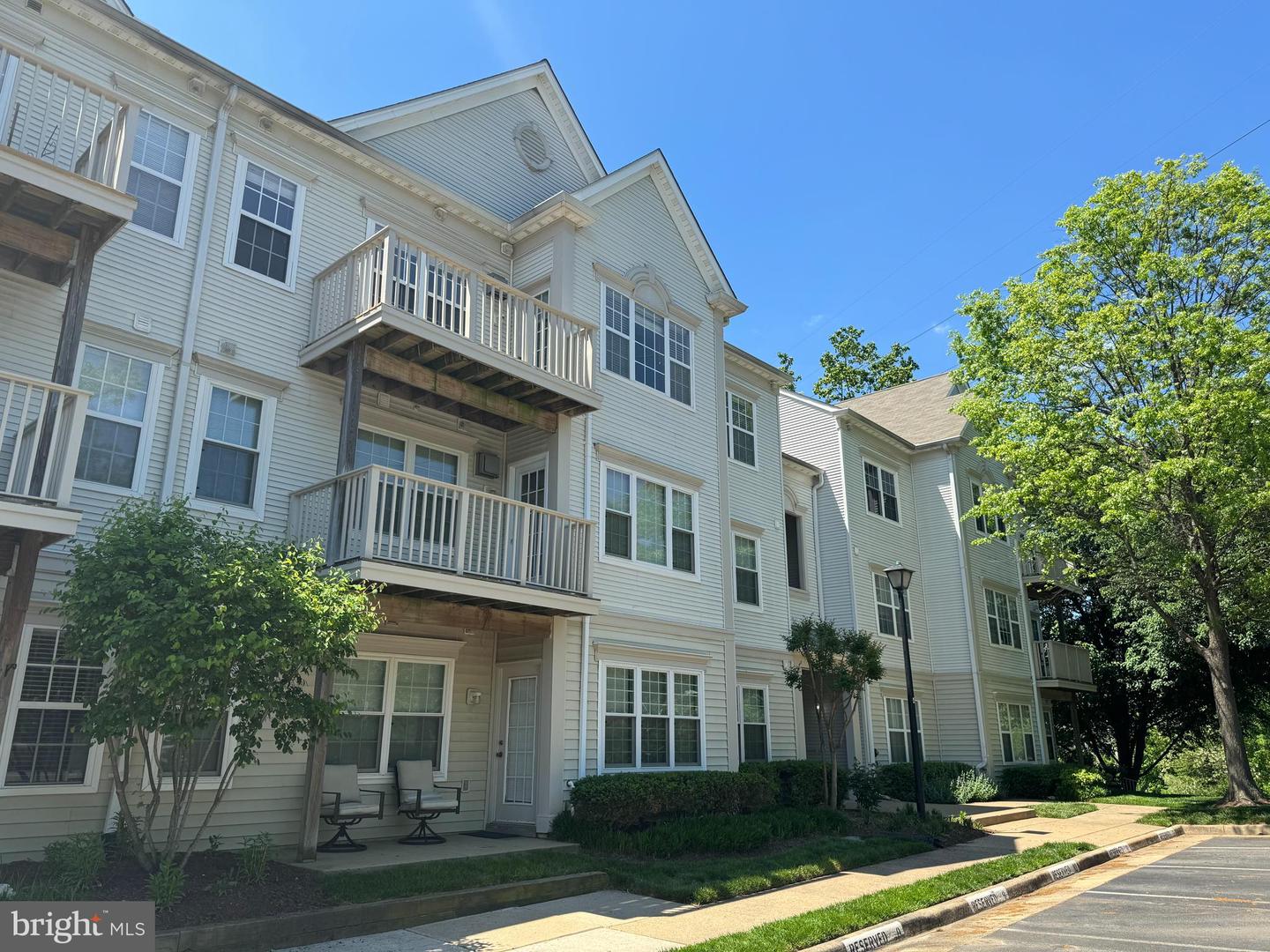 4363 WILSON VALLEY DR #401