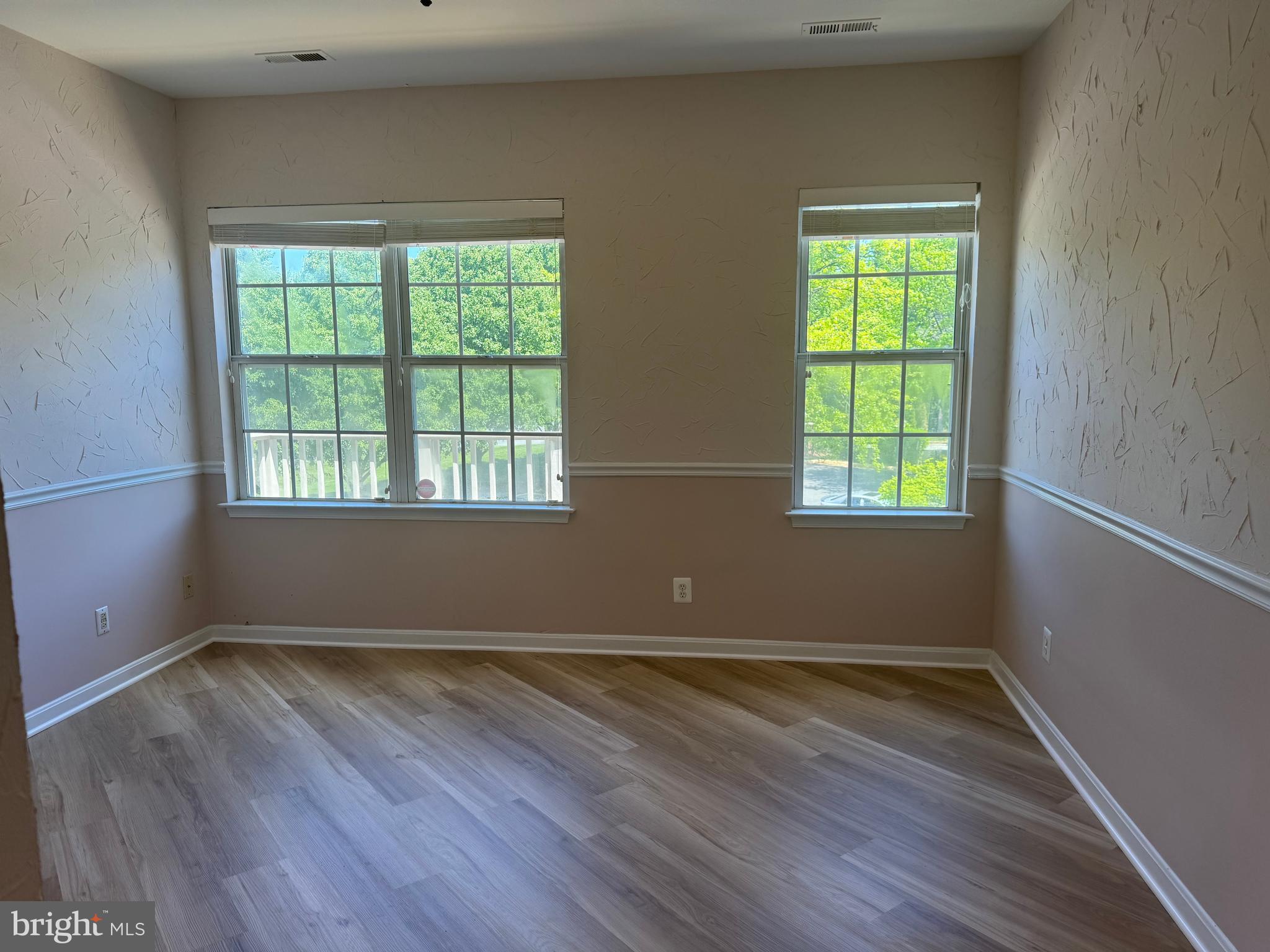 4363 WILSON VALLEY DR #401