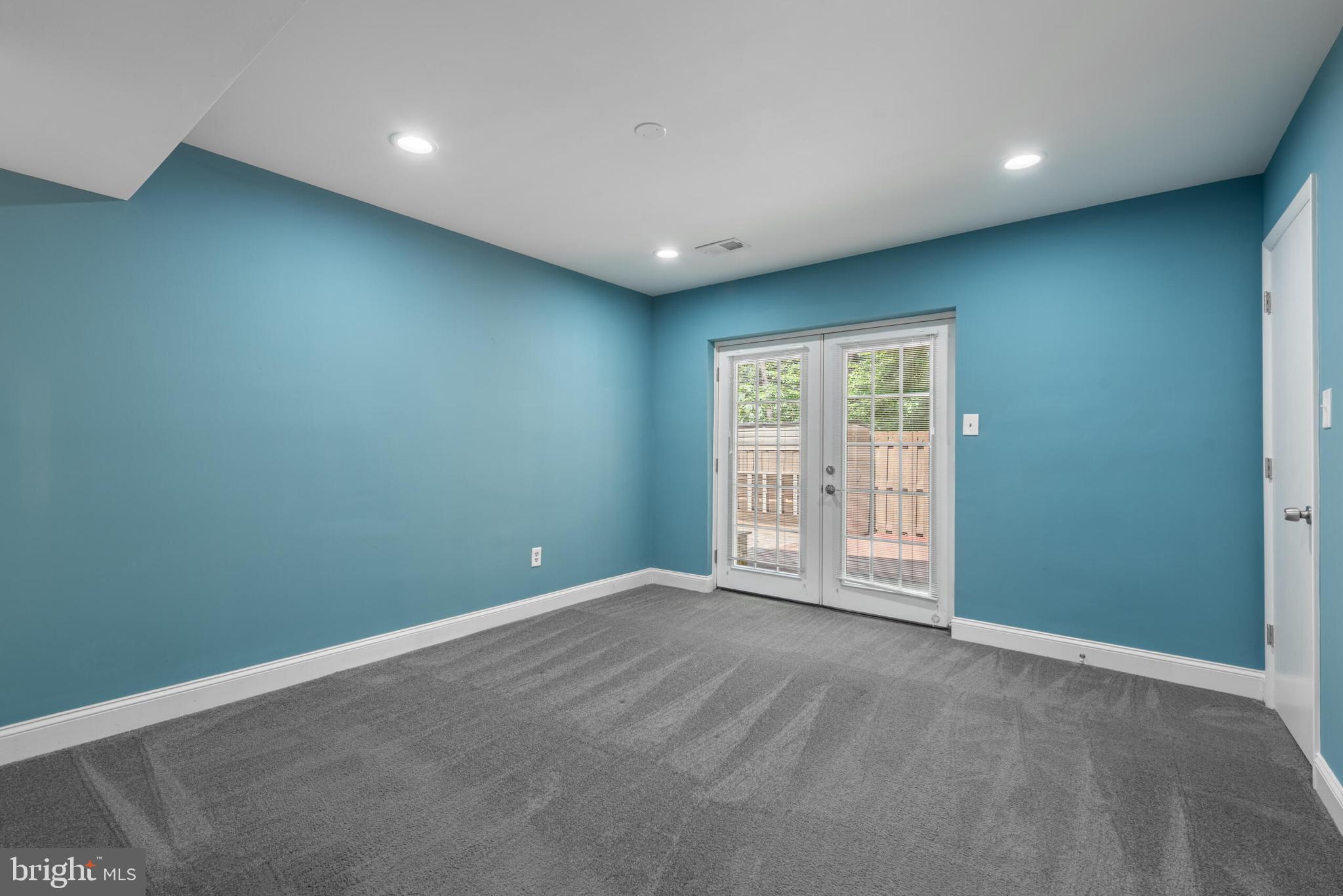 9807 Pebble Weigh Ct