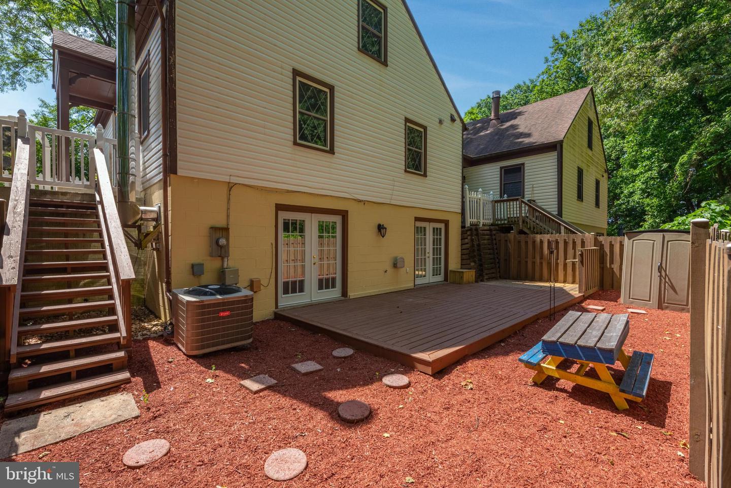 9807 Pebble Weigh Ct