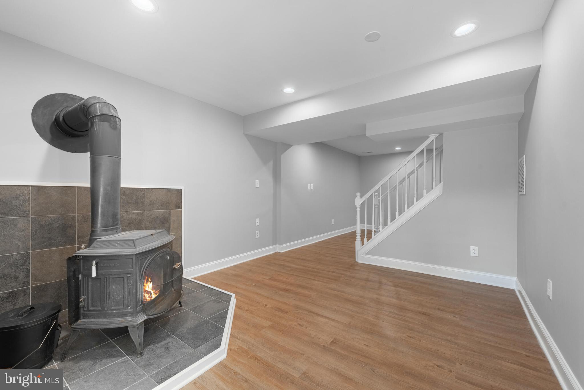 9807 Pebble Weigh Ct