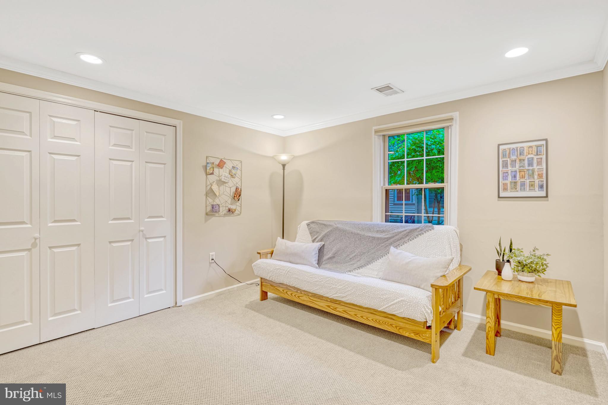 5917 New England Woods Dr