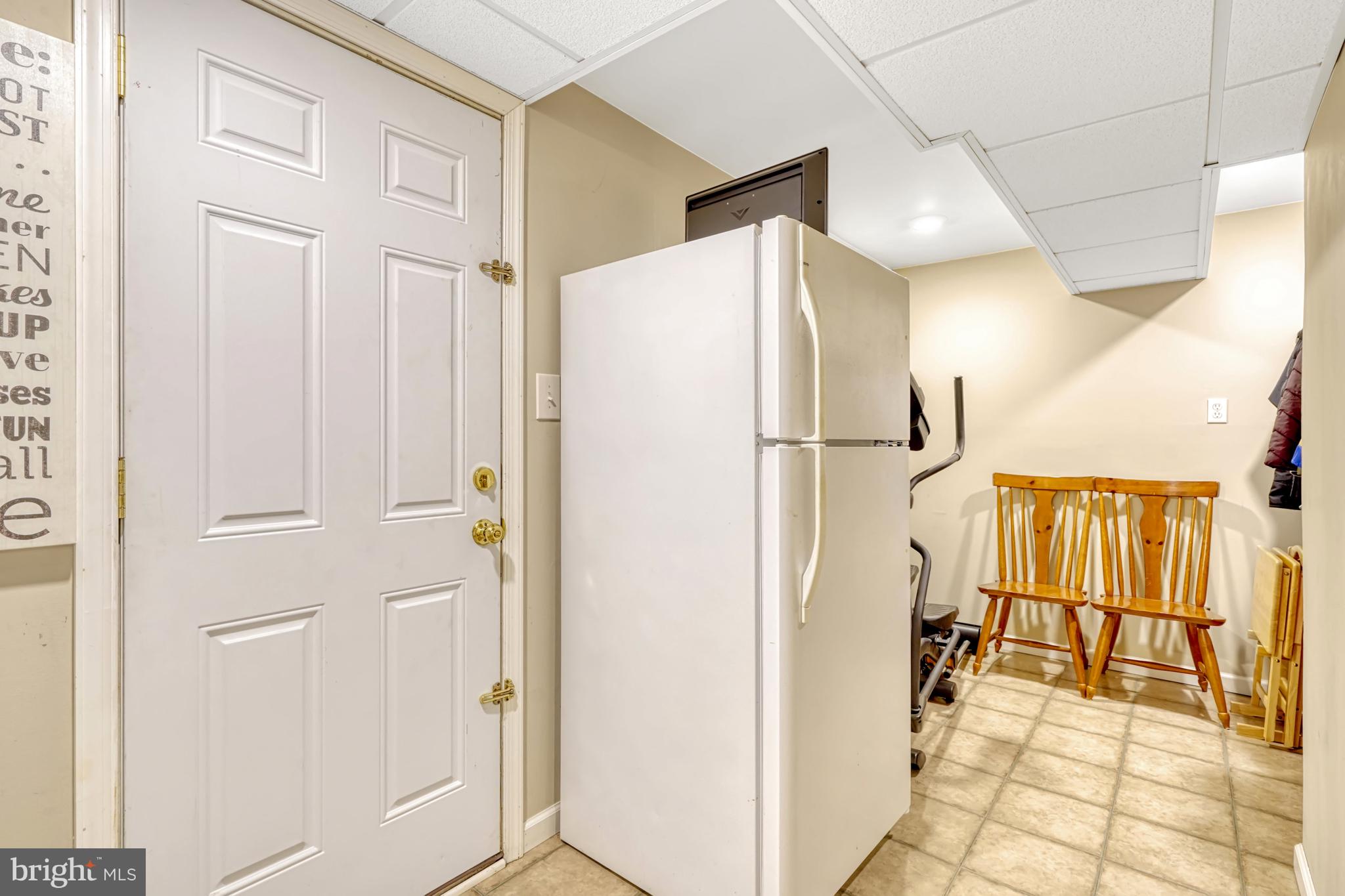 5917 New England Woods Dr