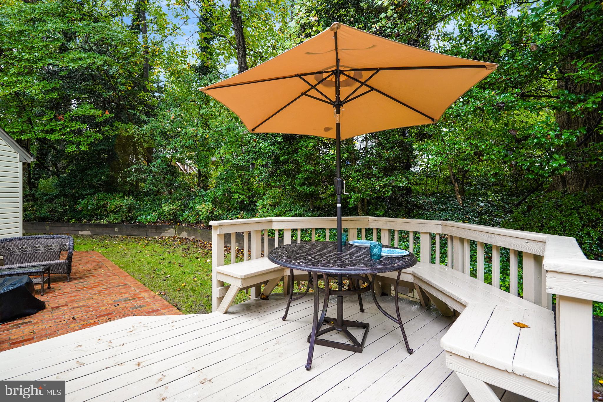 5917 New England Woods Dr