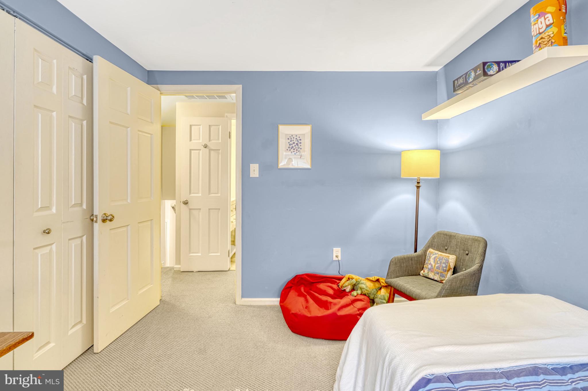 5917 New England Woods Dr