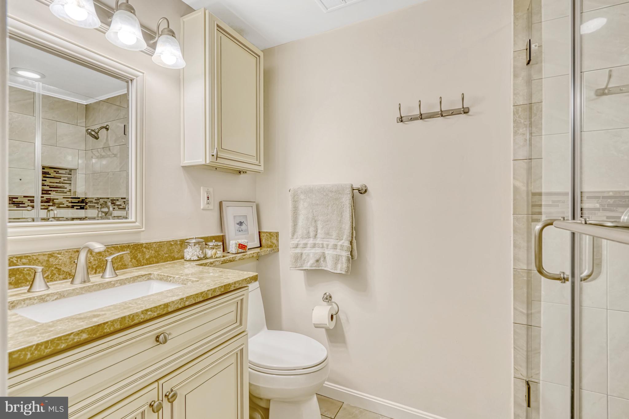 5917 New England Woods Dr