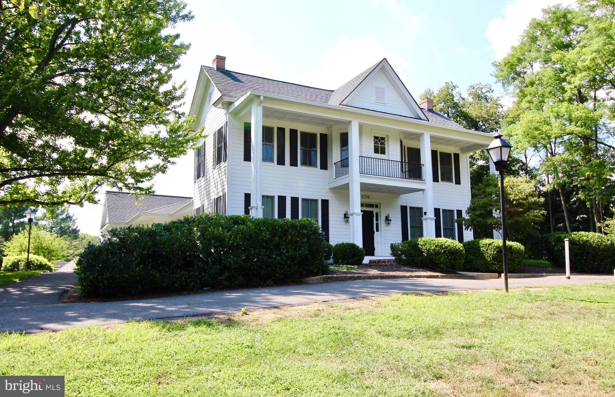 5917 New England Woods Dr