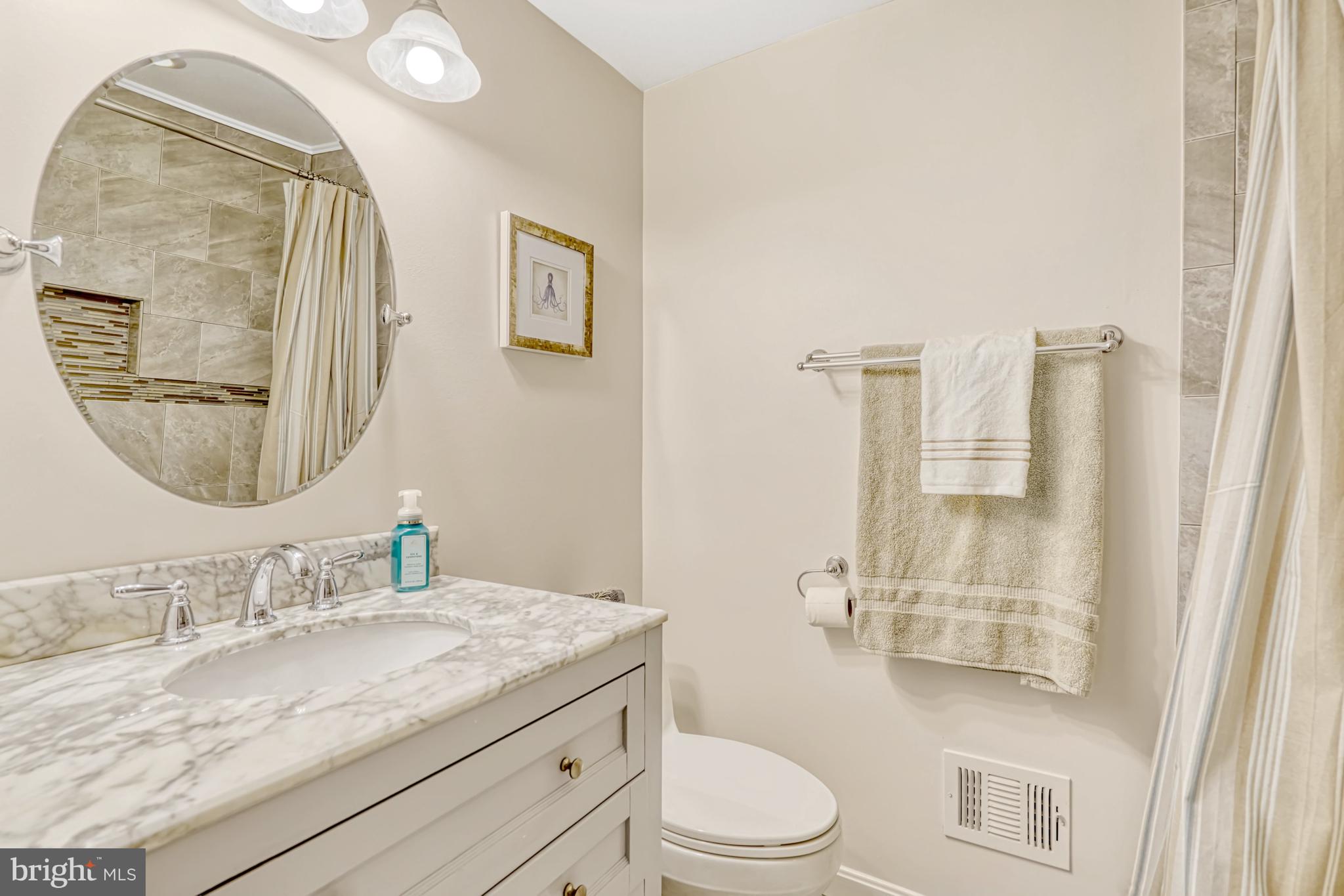 5917 New England Woods Dr